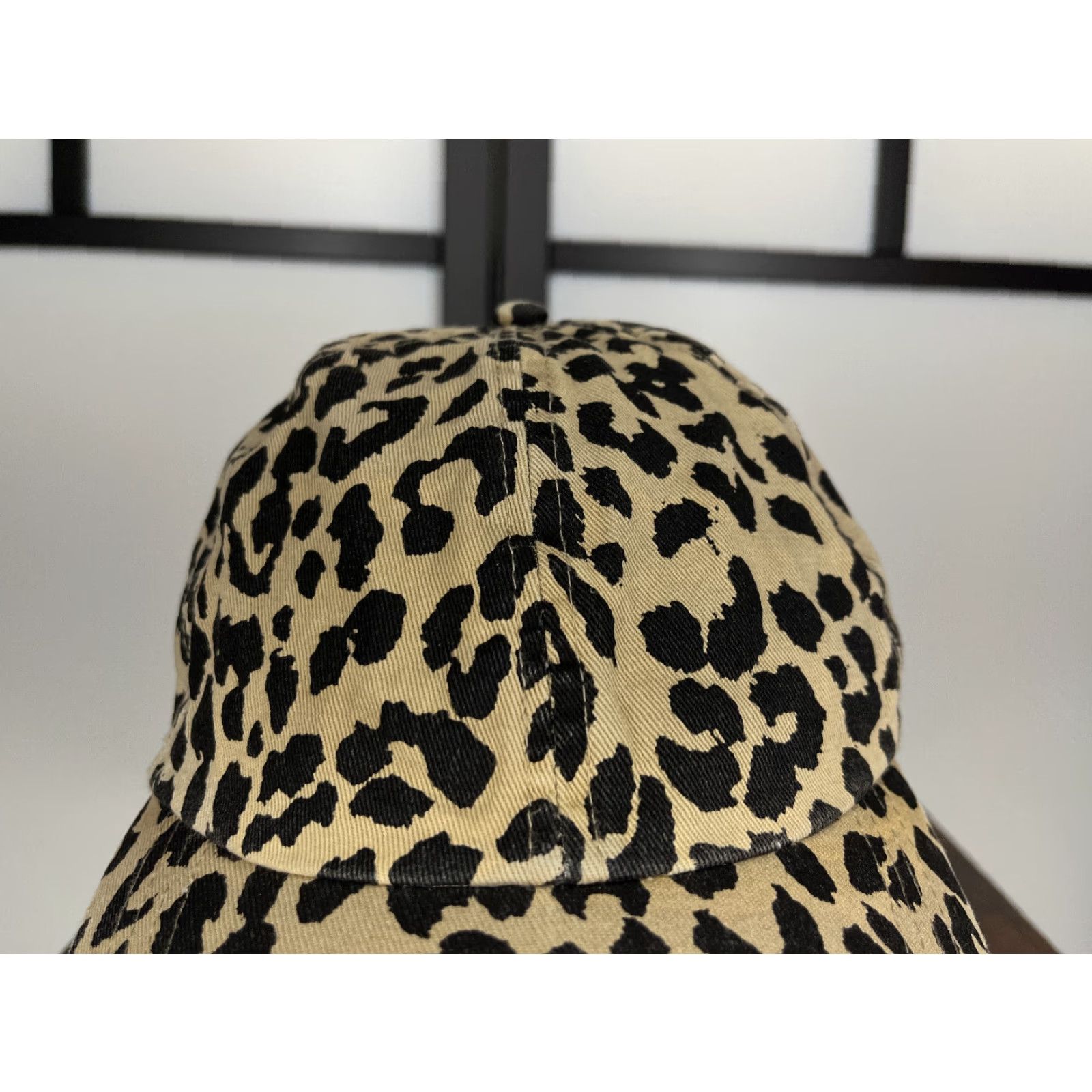 Vintage VINTAGE David and Young Baseball Cap Hat Adjustable Adult One Size Beanie Beige Leopard Print Cotton Outdoor 90s Women Size ONE SIZE - 2 Thumbnail