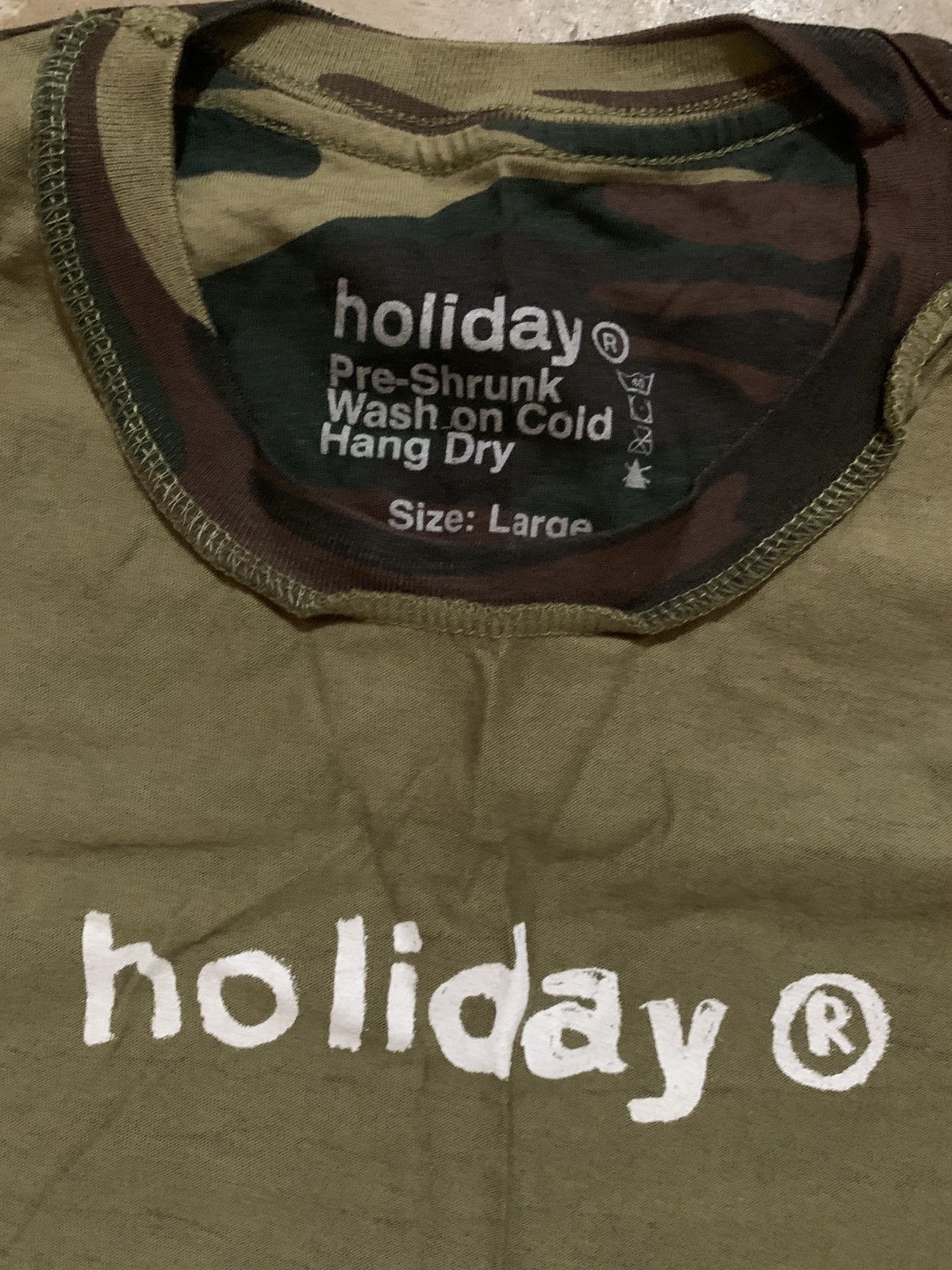 Holiday Brand Inside Out Holiday Tee Size US L / EU 52-54 / 3 - 2 Thumbnail