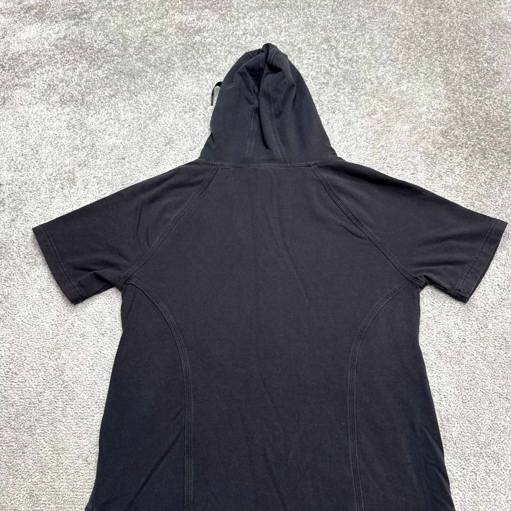 Athleta Athleta Cabana Tunic Hoodie Shift Dress Womens XXS Black Short Sleeve Casual Shirt/Shift Dress Womens XS? Size XXS / US 00 / IT 34 - 4 Thumbnail