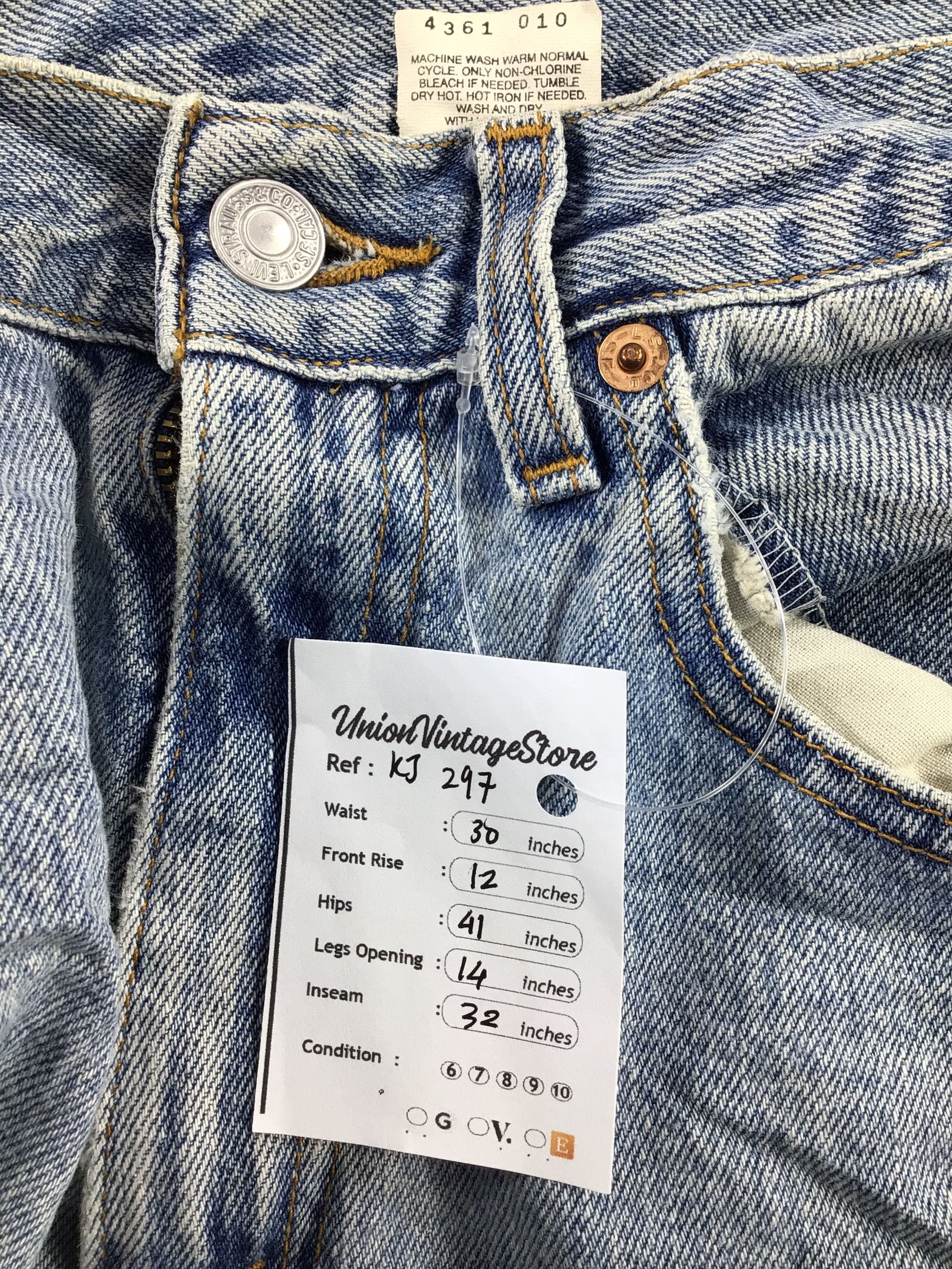 Levi's Vintage Levis 550 Jeans Medium Wash Denim KJ297 Size US 31 - 12 Thumbnail