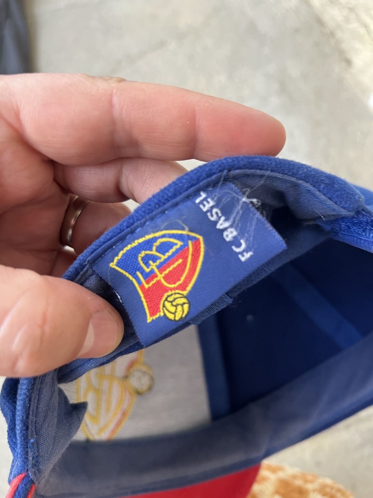 Vintage FC Basel Vintage Hat Size ONE SIZE - 4 Thumbnail