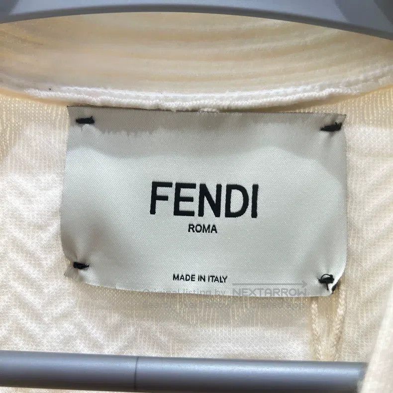 Fendi Fendi Full print Logo embossed wool sweater Size XXS / US 00 / IT 34 - 3 Thumbnail