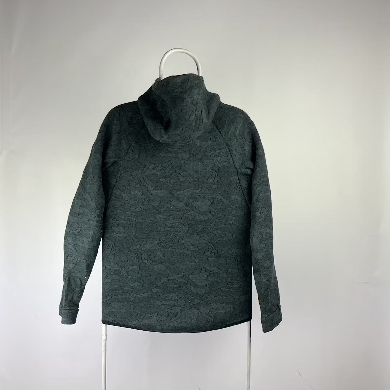 Nike Nike tech fleece zip hoodie size XSmall Size US XS / EU 42 / 0 - 2 Thumbnail