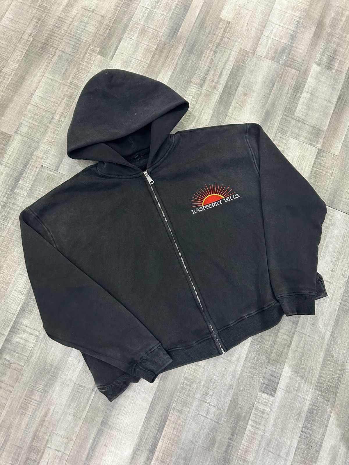 Japanese Brand × The GV Gallery × Vintage Gv Gallery x Raspberry