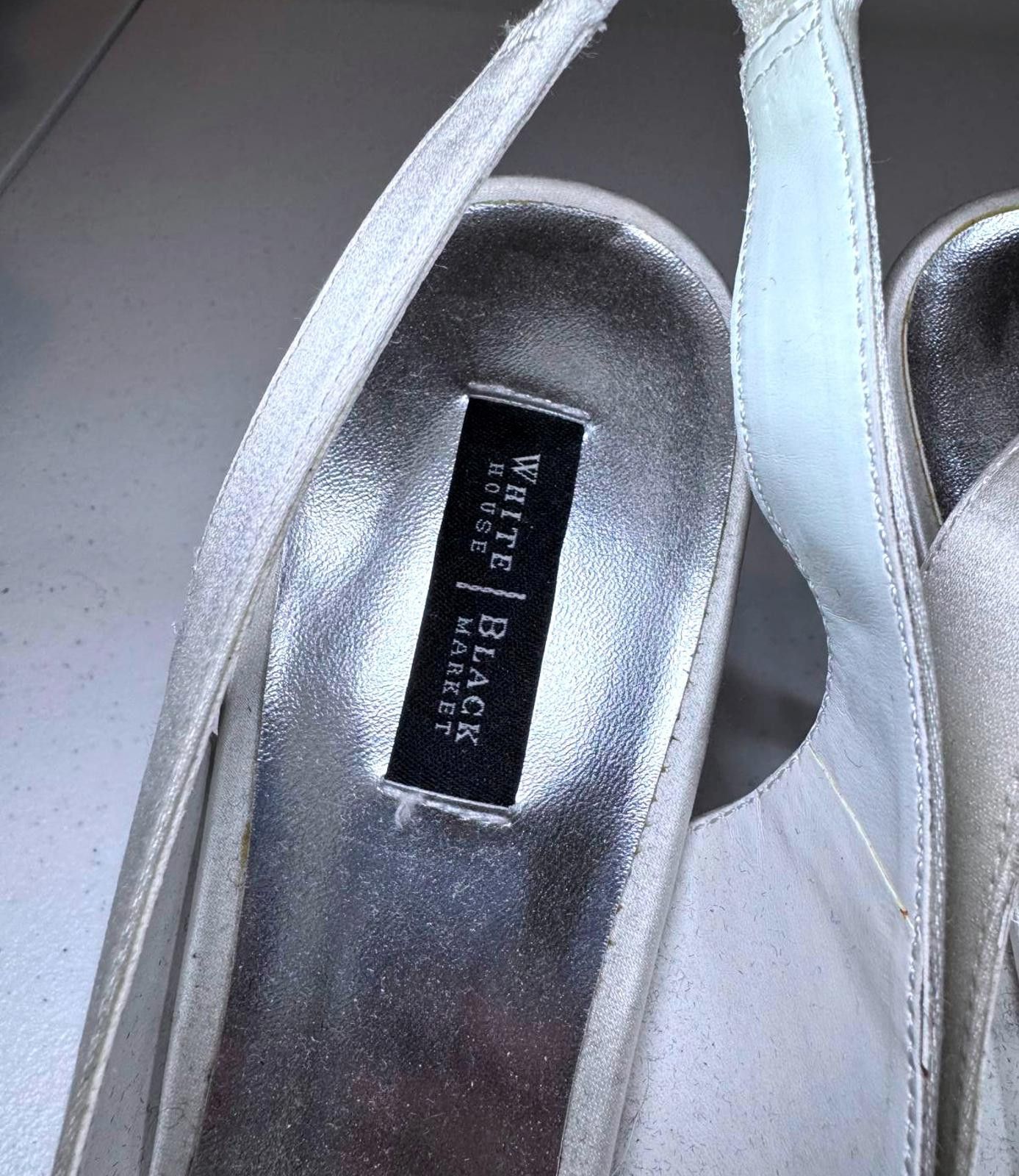Designer Elegant White Slingback Heels by White House Black Market Size US 11 / IT 41 - 2 Thumbnail