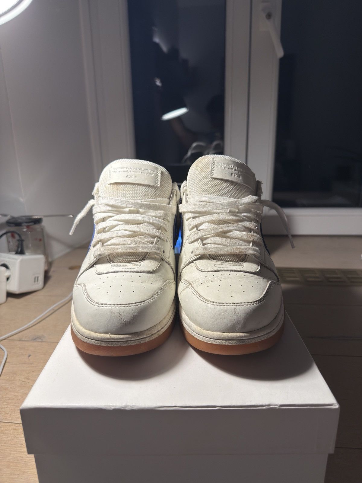 Off-White Off white out of office Size US 12 / EU 45 - 6 Thumbnail