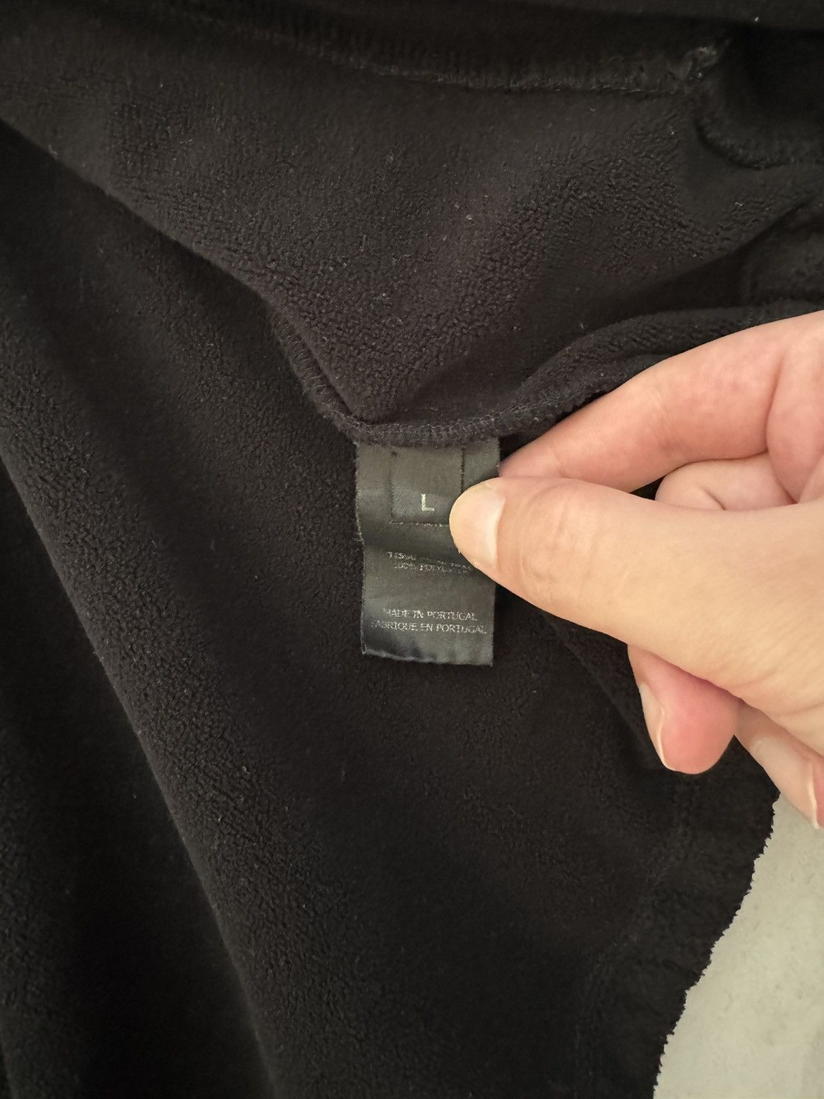 Vetements *RARE* Vetements SS19 Black Gimp Mask Bullet Fleece Hoodie Size US L / EU 52-54 / 3 - 13 Thumbnail