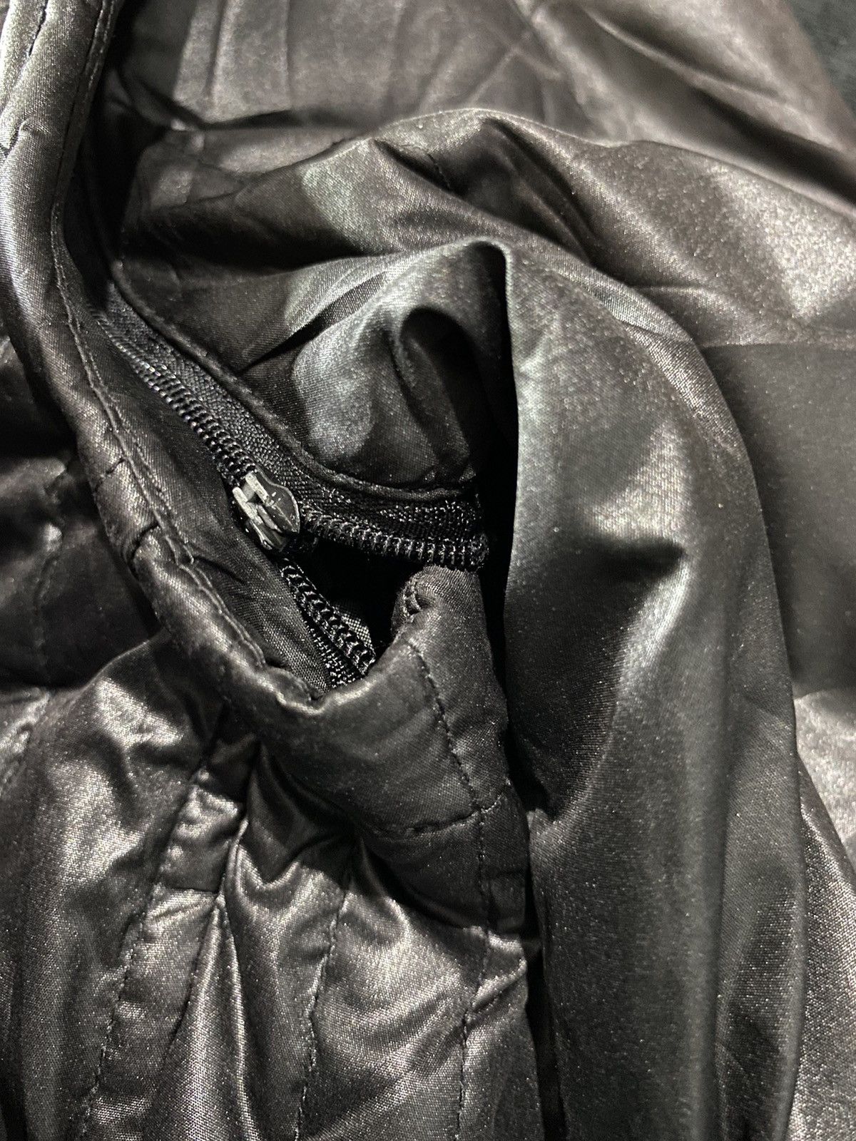 Le Grande Bleu (L.G.B.) Japanese klein plus+ homme puffer faux fur jacket Size US M / EU 48-50 / 2 - 10 Thumbnail