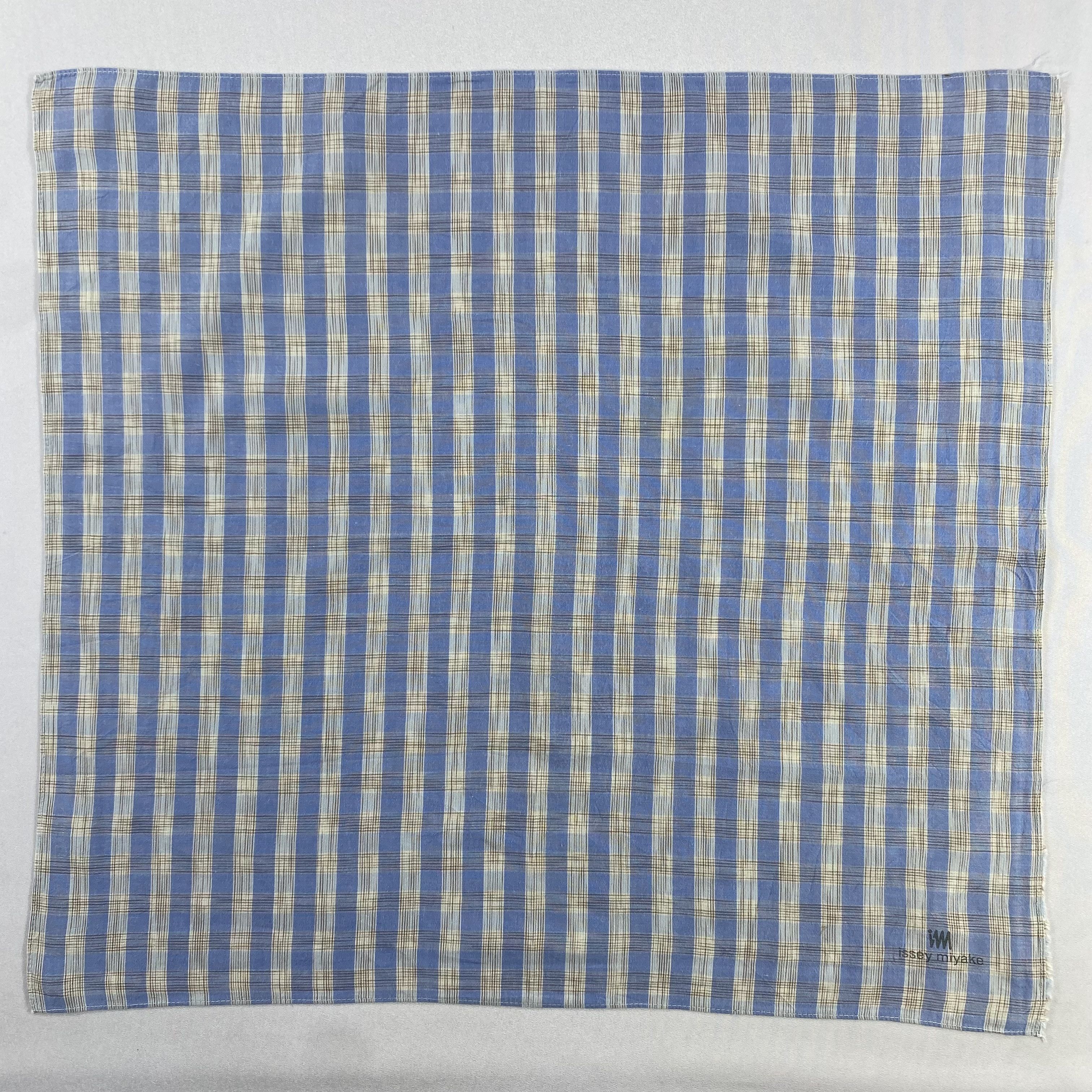 Issey Miyake × Vintage Issey Miyake Bandana/ Handkerchief / Neckerchief-P1379 Size ONE SIZE - 1 Thumbnail