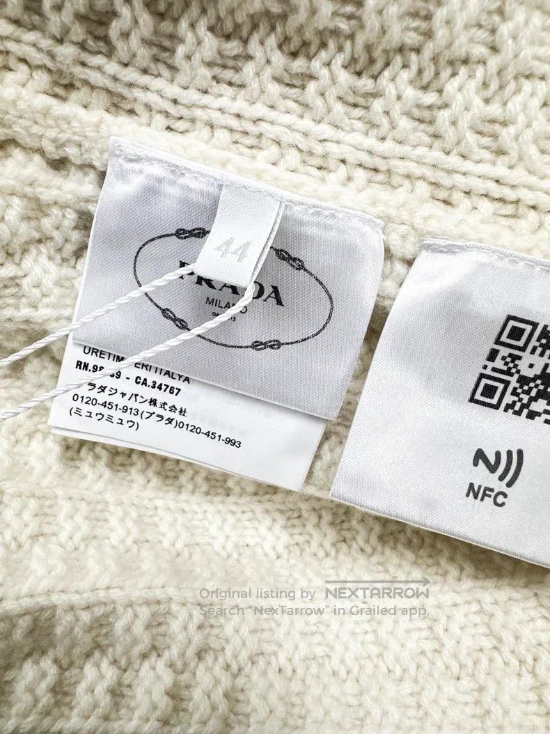 Prada Prada Letter logo knitted long-sleeved sweater Size US S / EU 44-46 / 1 - 6 Thumbnail
