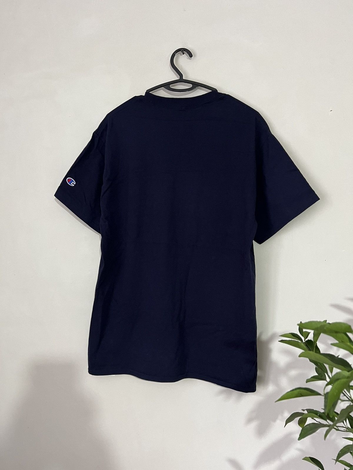 Champion T SHIRT CHAMPION🏆 Size US M / EU 48-50 / 2 - 4 Thumbnail