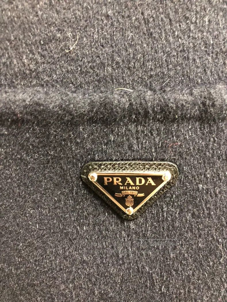 Prada Prada FW22 Solid colour single-breasted logo decorated lon Size XXS / US 00 / IT 34 - 4 Thumbnail