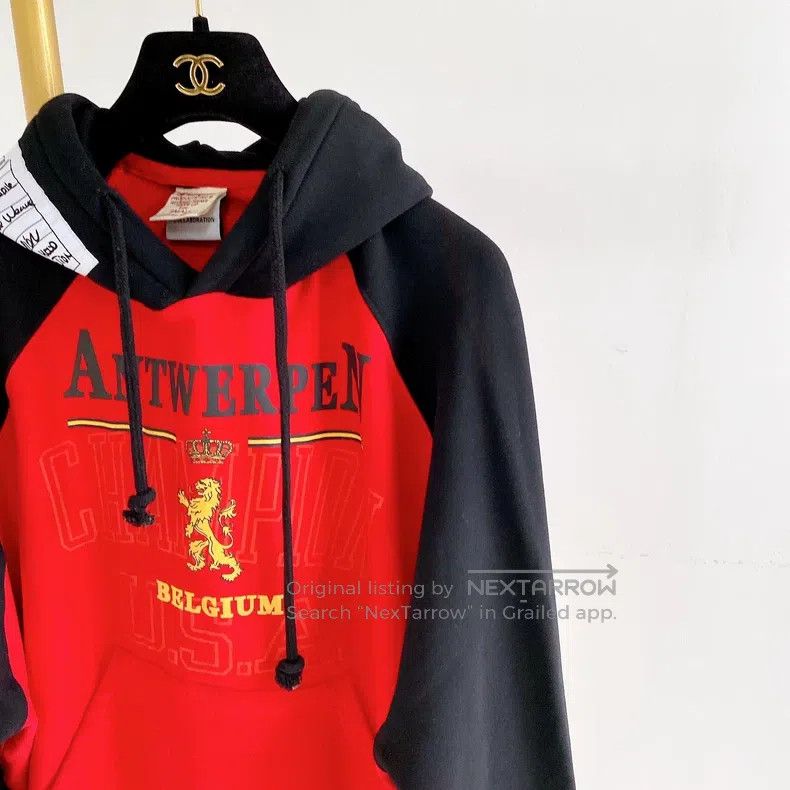 Vetements Vetements Color Blocked Sweatshirt Size US S / EU 44-46 / 1 - 3 Thumbnail