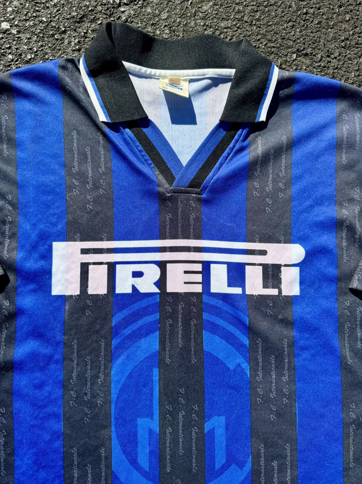 Vintage Vintage 90’s Pirelli Inter Milan Retro Soccer Jersey Size US XL / EU 56 / 4 - 3 Thumbnail