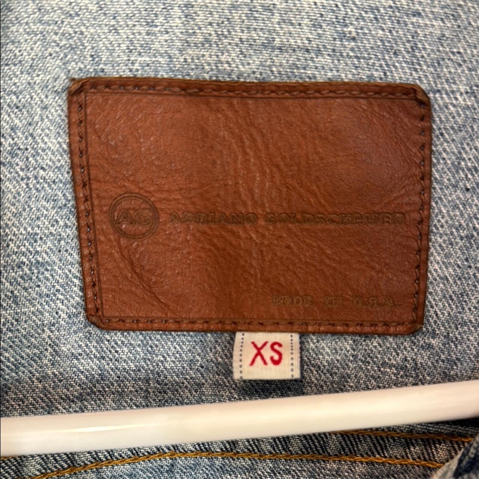 AG Adriano Goldschmied Adriano Goldschmied | The Robyn Distressed denim Jacket XS Size XS / US 0-2 / IT 36-38 - 2 Thumbnail