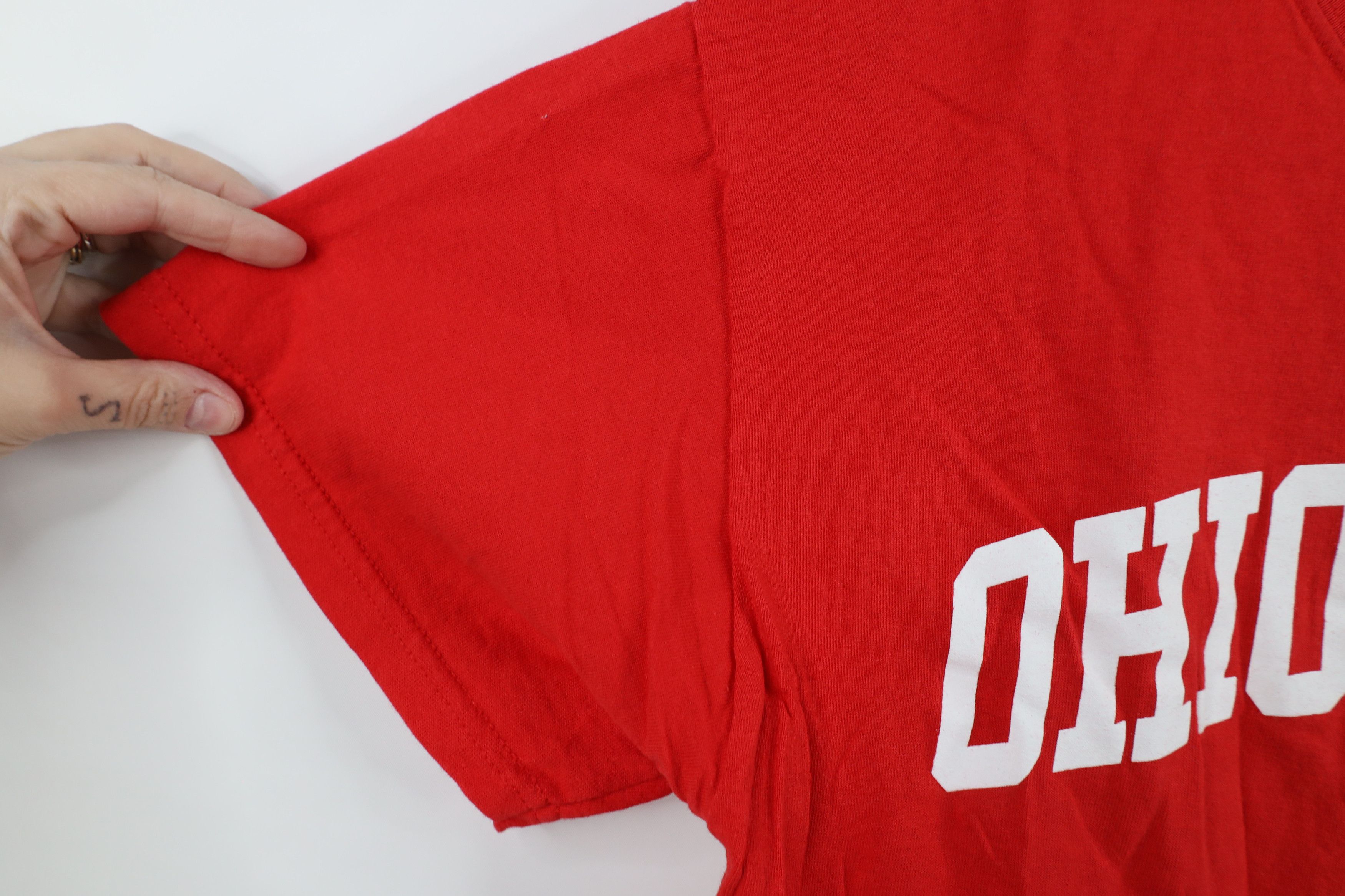 Vintage Vintage 90s Block Letter Ohio State University T-Shirt Red Size US L / EU 52-54 / 3 - 5 Thumbnail
