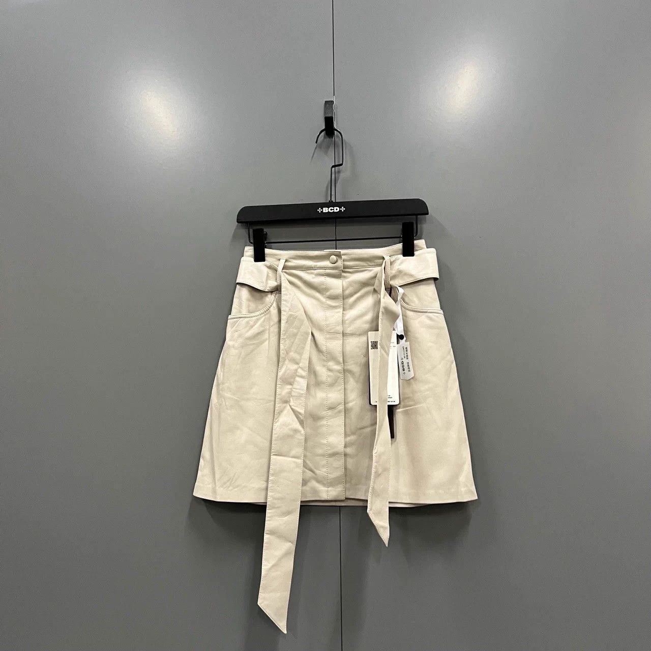 Nanushka Nanushka Beige Leather Skirt S New with tags Size 25" / US 0 / IT 36 - 1 Thumbnail