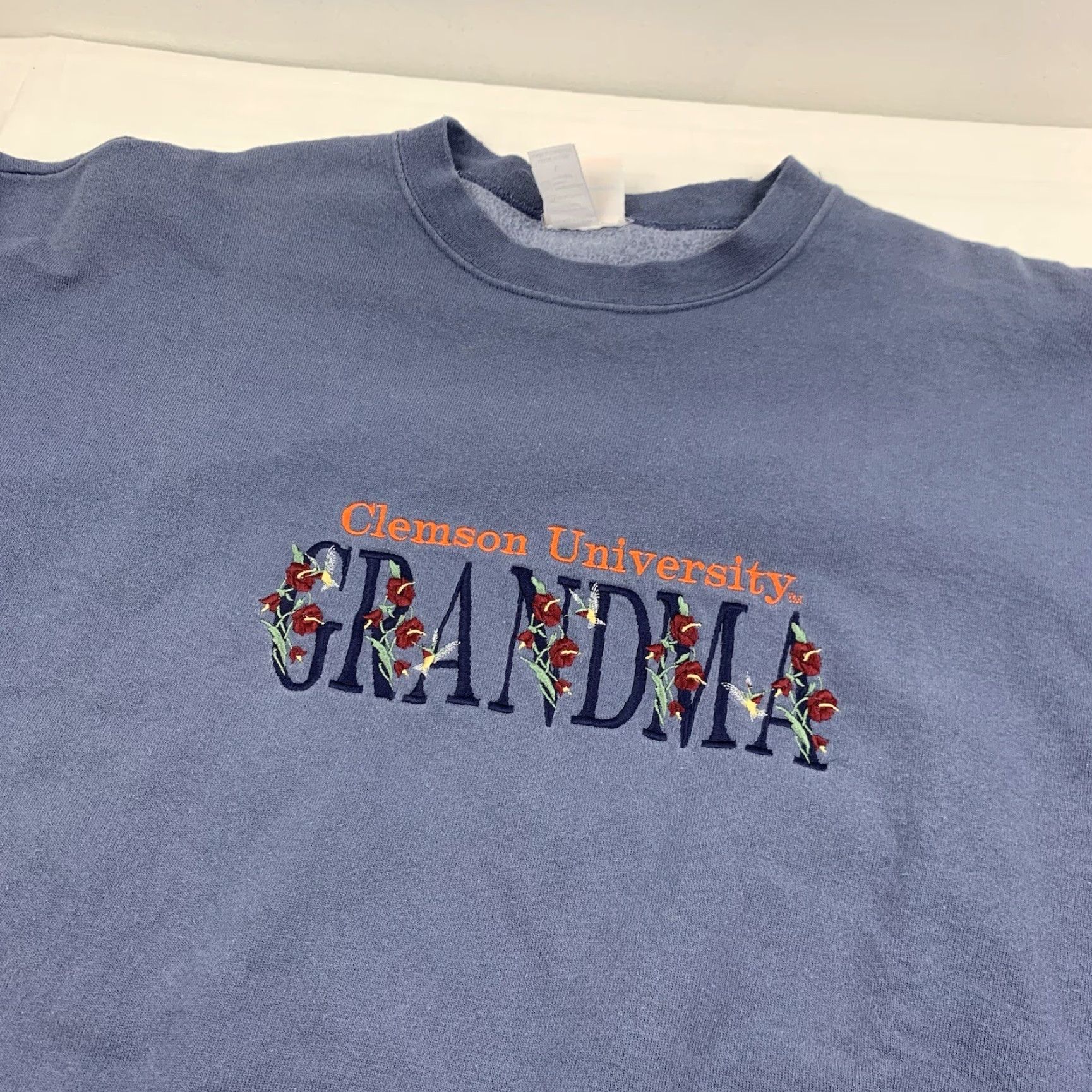 Vintage VINTAGE Top Threads Clemson University Sweatshirt Womens Large Blue Pullover Crew Neck Grandma Y2K College Flowers Size L / US 10 / IT 46 - 3 Thumbnail