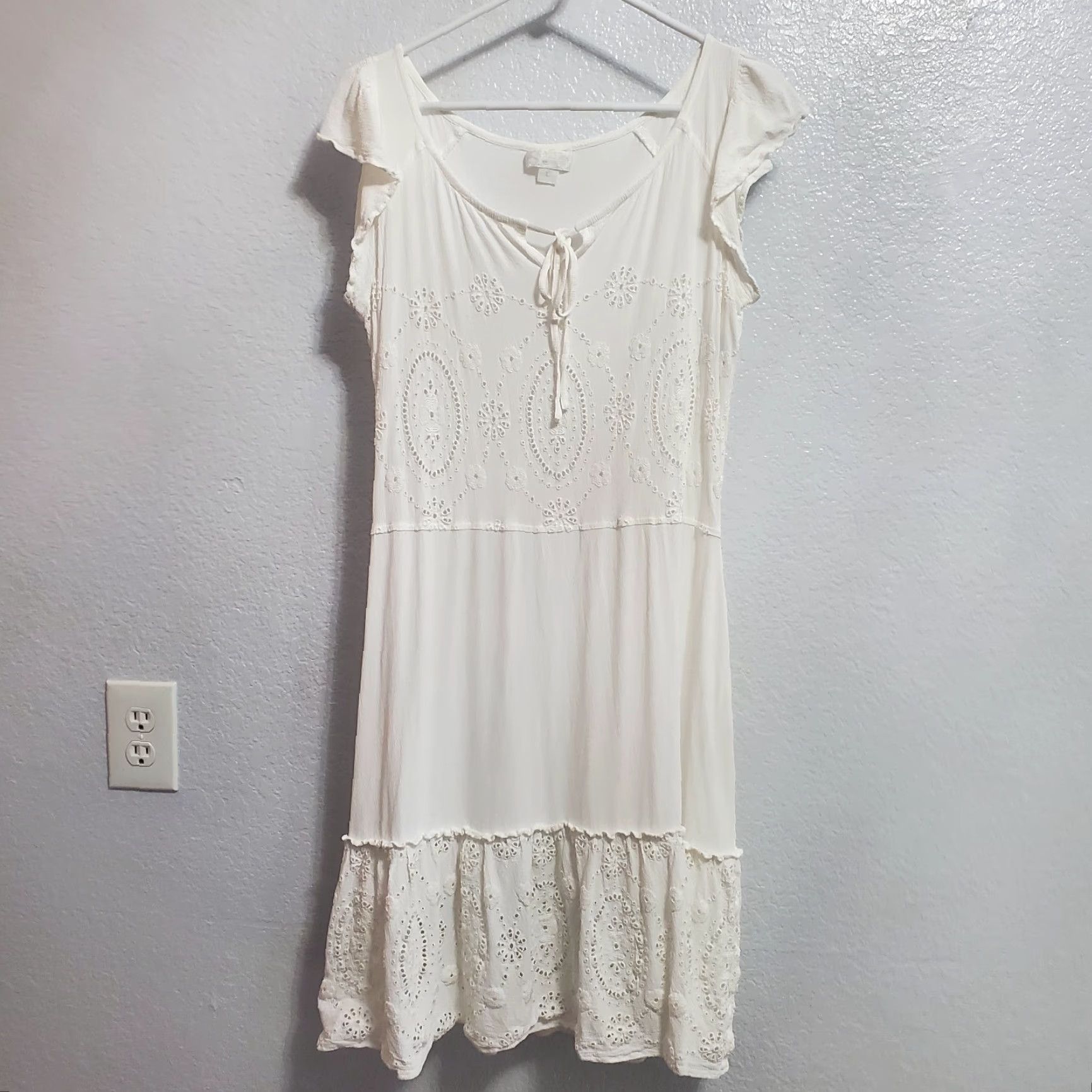 Vintage VINTAGE Ghost Dress Womens L White Tiered Eyelet Flutter Sleeve Cottagecore Prairie Dress Size L / US 10 / IT 46 - 2 Thumbnail