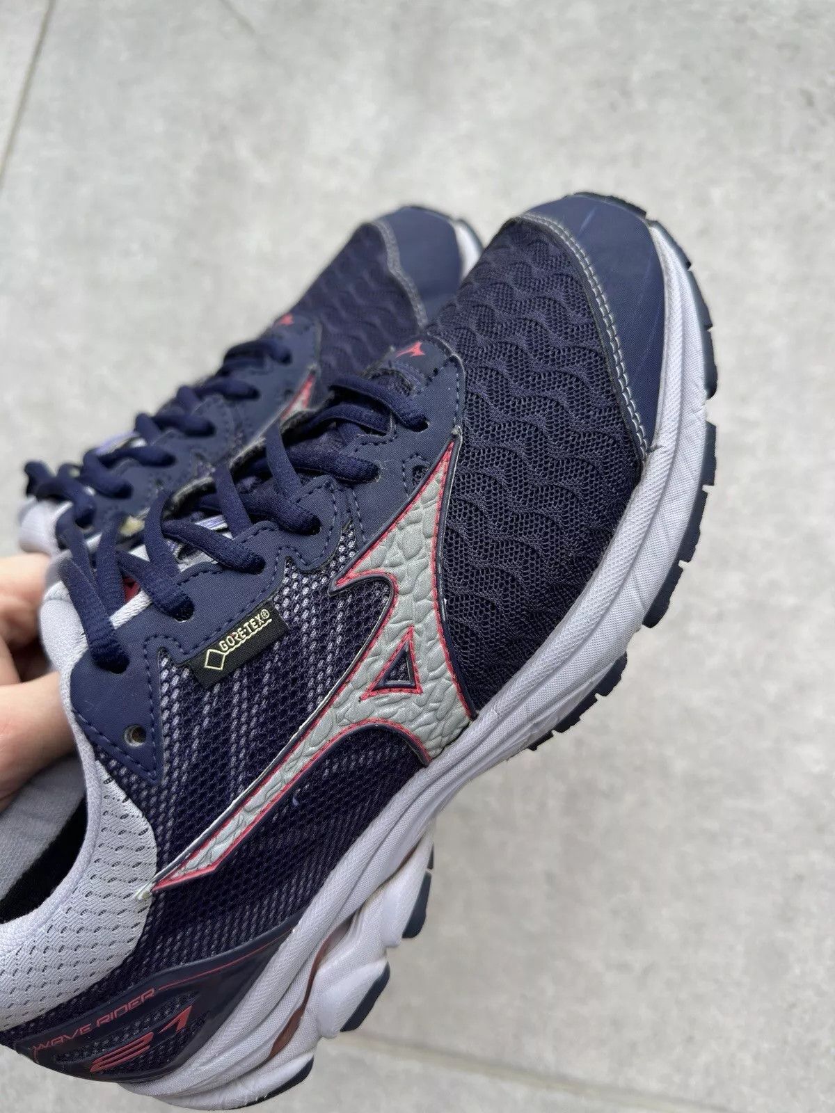 Mizuno MIZUNO GORE TEX GTX RUNNING WOMENS SHOES TRAIL OUTDOOR Size US 9 / IT 39 - 4 Thumbnail