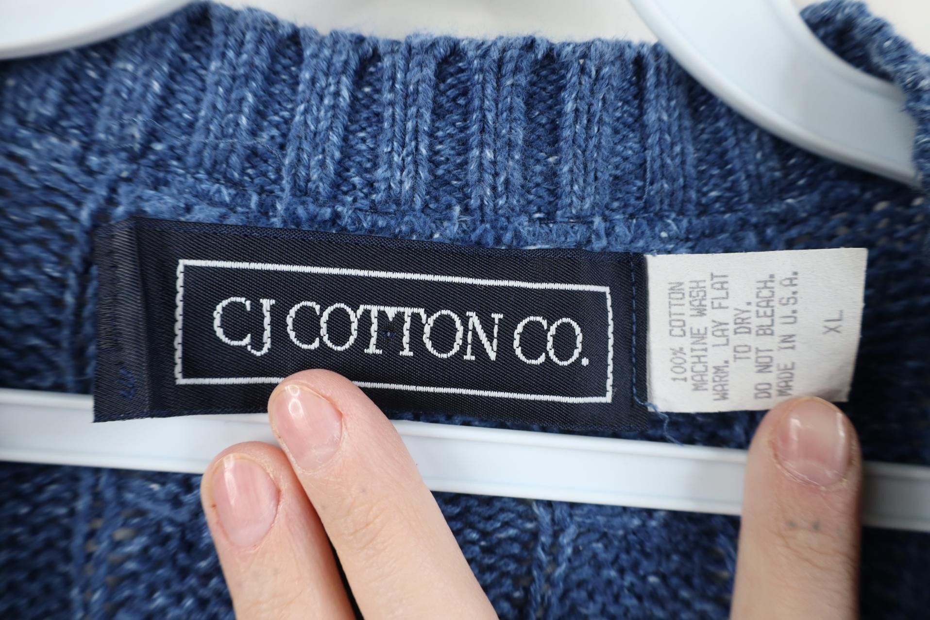 Vintage Vintage 90s Streetwear Cable Knit Sweater Vest Blue USA Size US XL / EU 56 / 4 - 7 Thumbnail