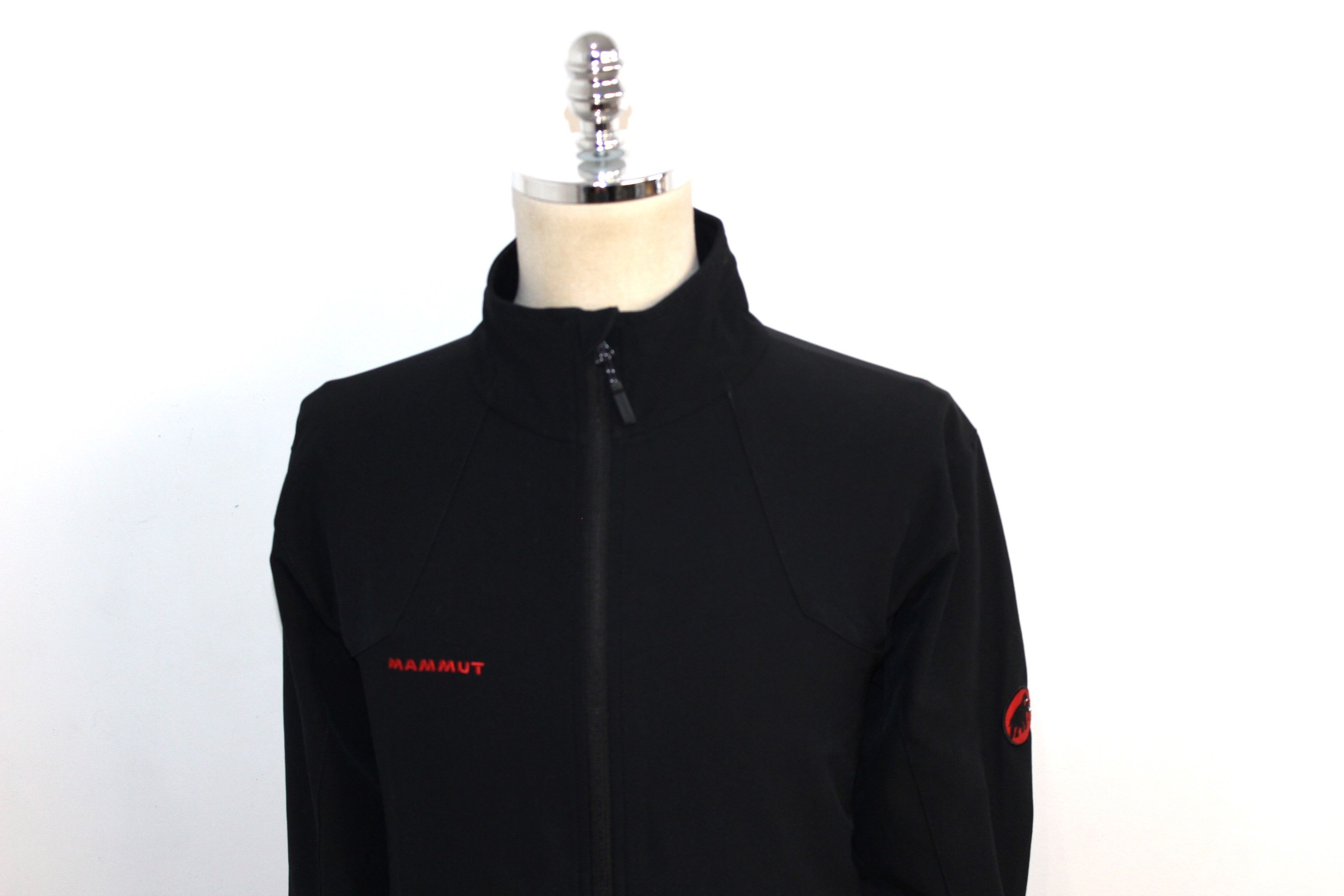 Mammut Men's Mammut Softshell Soft Tech Black Jacket Size L Size US L / EU 52-54 / 3 - 4 Thumbnail