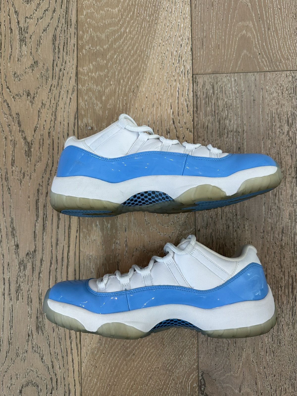 Jordan Brand Jordan 11 Retro Low University Blue 2017 Size US 12 / EU 45 - 5 Thumbnail
