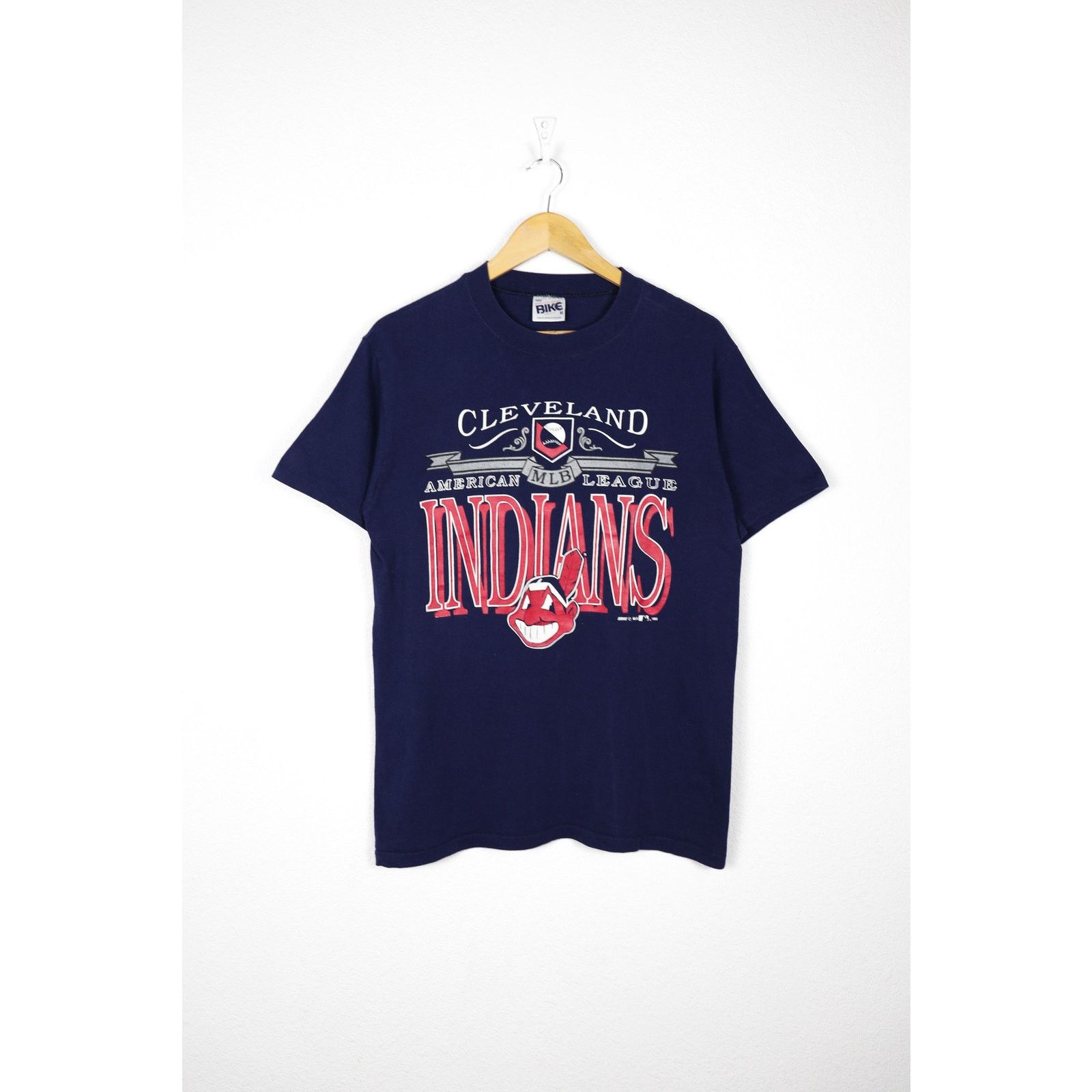 Vintage Vintage 1993 Cleveland Indians MLB Sportswear Tshirt Tee 90s Size US M / EU 48-50 / 2 - 1 Thumbnail