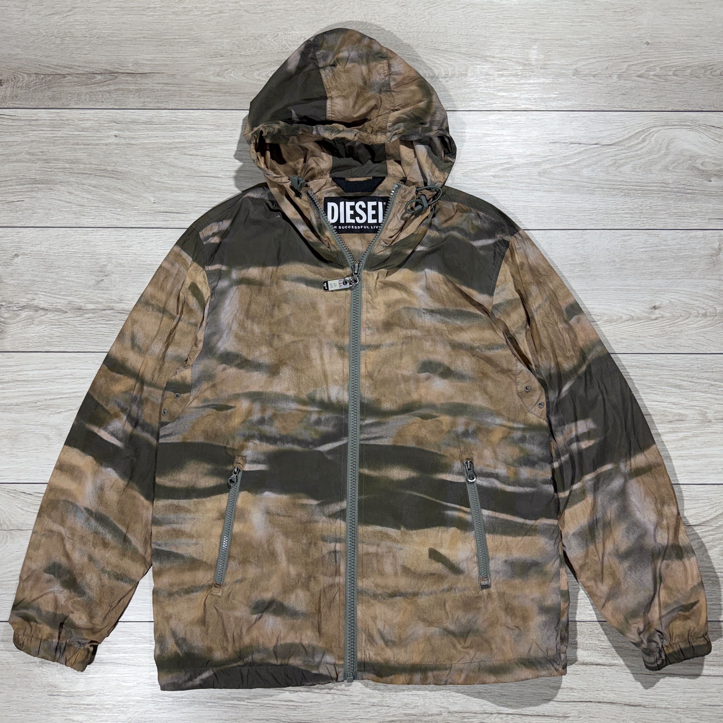 Diesel Neylon Diesel J-Warrett-CMF Camo Windbreaker Jacket Fits L Size US L / EU 52-54 / 3 - 2 Thumbnail