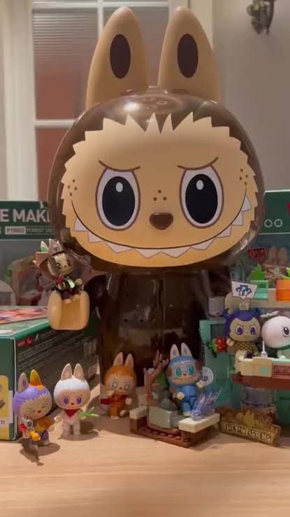 POP MART THE MONSTERS Forest Secret LABUBU Size ONE SIZE - 1 Thumbnail