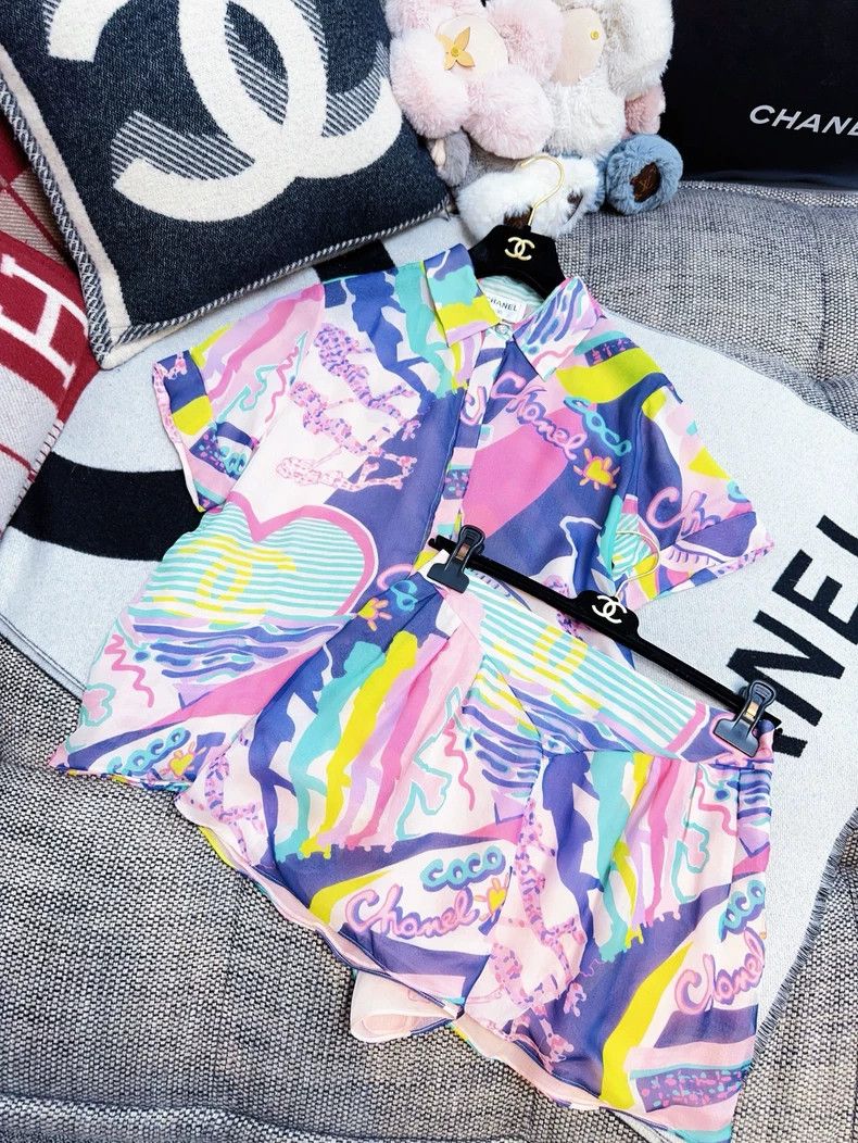 Chanel Chanel 24c show colorful graffiti pulley star multi-elemen Size 42" / US 20 - 7 Thumbnail