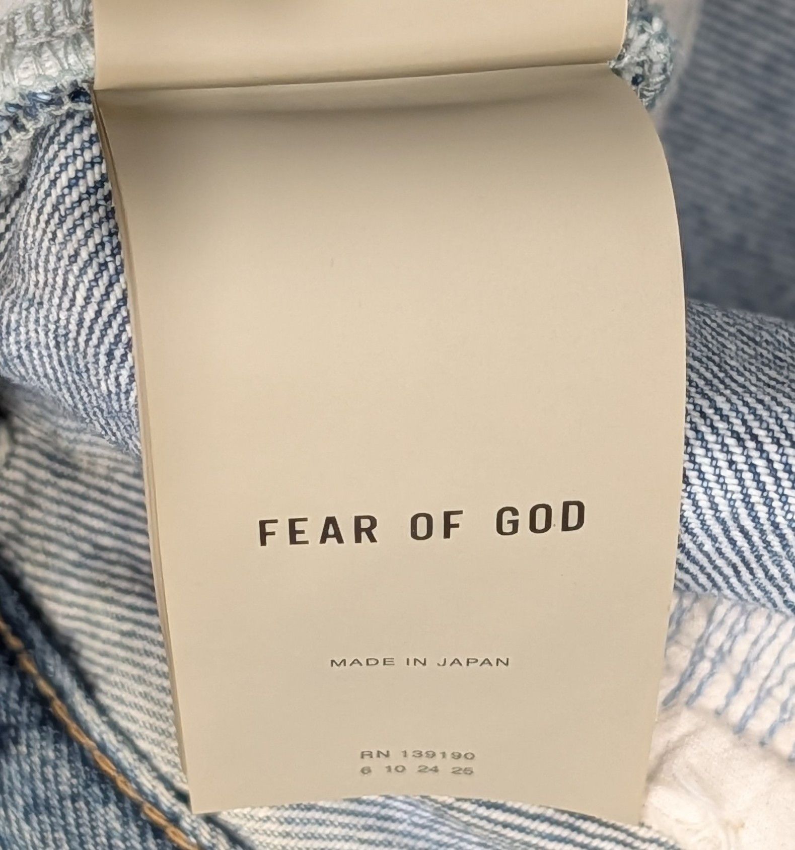 Fear of God FEAR OF GOD Distressed Straight Leg Jeans Vintage Indigo 33 Size US 33 - 12 Thumbnail
