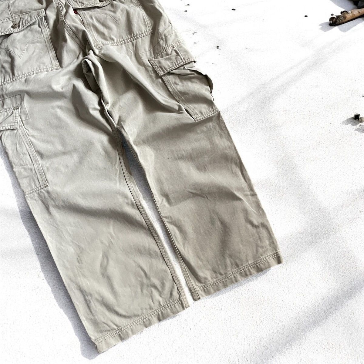 Levi's × Vintage Crazy Vintage Levi’s Cargo Pants Baggy Wide Leg Skater Size US 32 / EU 48 - 3 Thumbnail