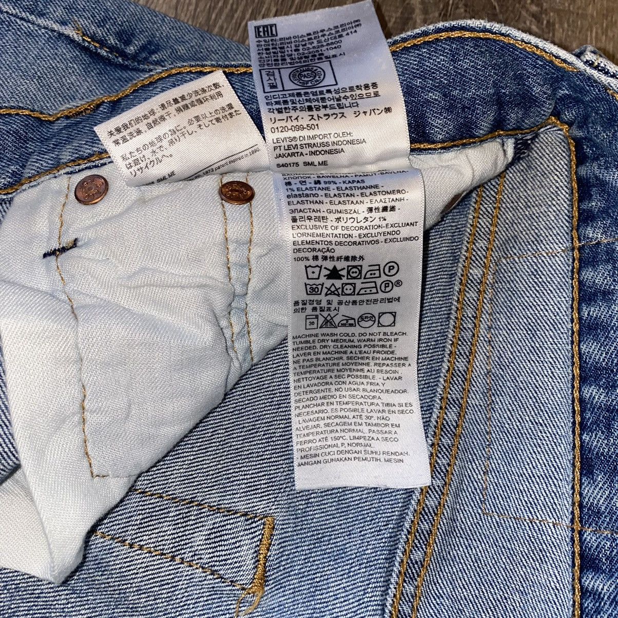 Levi's Levis 501 Ripped Knee Jeans Size US 29 - 5 Thumbnail