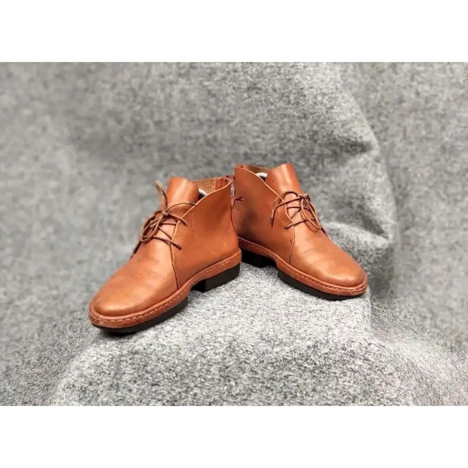 Trippen Trippen Germany Elegant unisex Brown Leather Avantgarde Boot Size US 7 / IT 37 - 3 Thumbnail