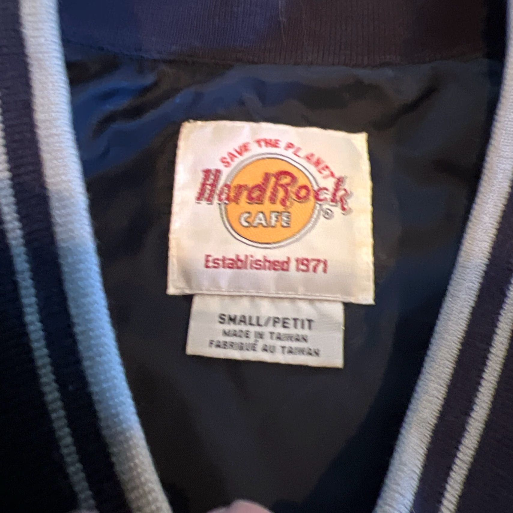Hard Rock Cafe VINTAGE HARD ROCK CAFE Small Petit New York Nylon pullover windbreaker Jacket Navy Blue Mens Size US S / EU 44-46 / 1 - 7 Thumbnail
