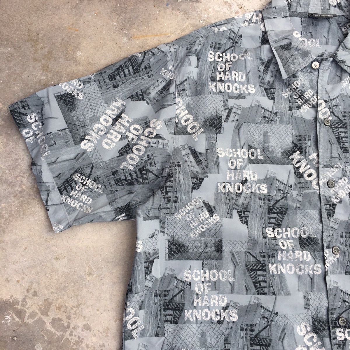 JNCO Vintage AOP SCHOOL OF HARD KNOCNKS BUTTON UP SHIRT Size US XXL / EU 58 / 5 - 4 Thumbnail