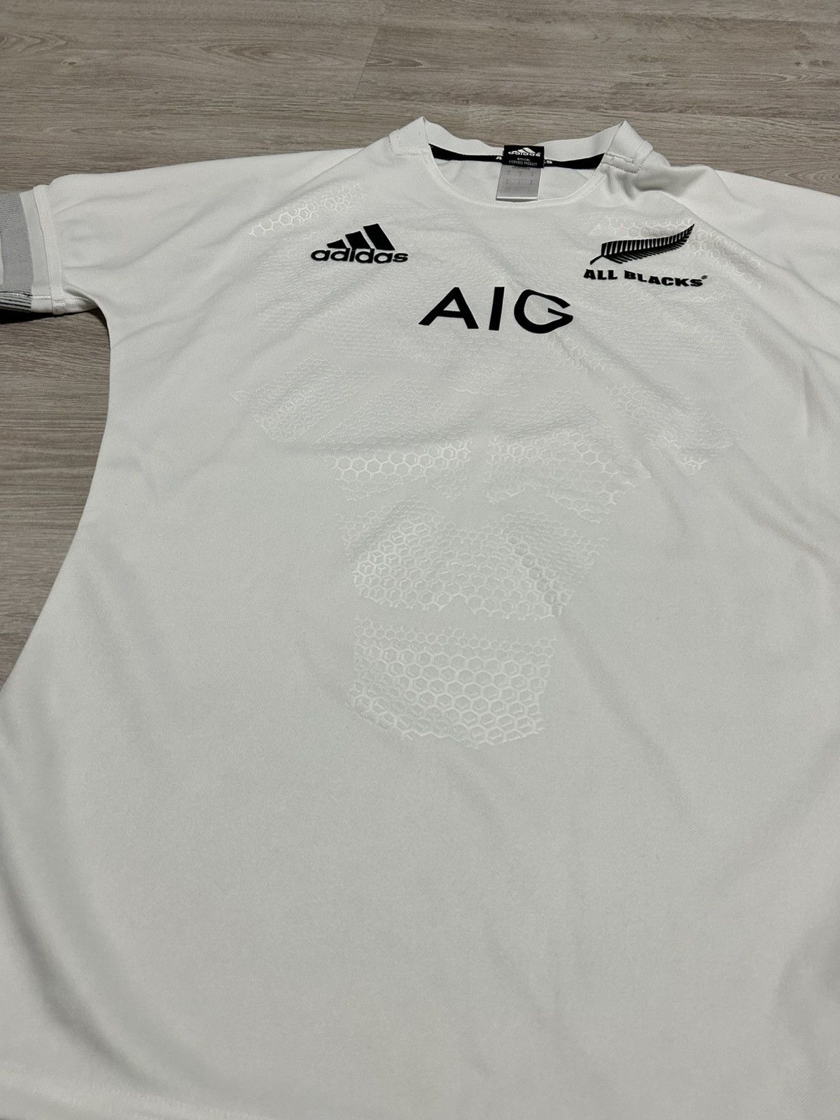 Adidas All Blacks Adidas Jersey Rugby Shirt 2019 away size S-M Size US S / EU 44-46 / 1 - 10 Thumbnail
