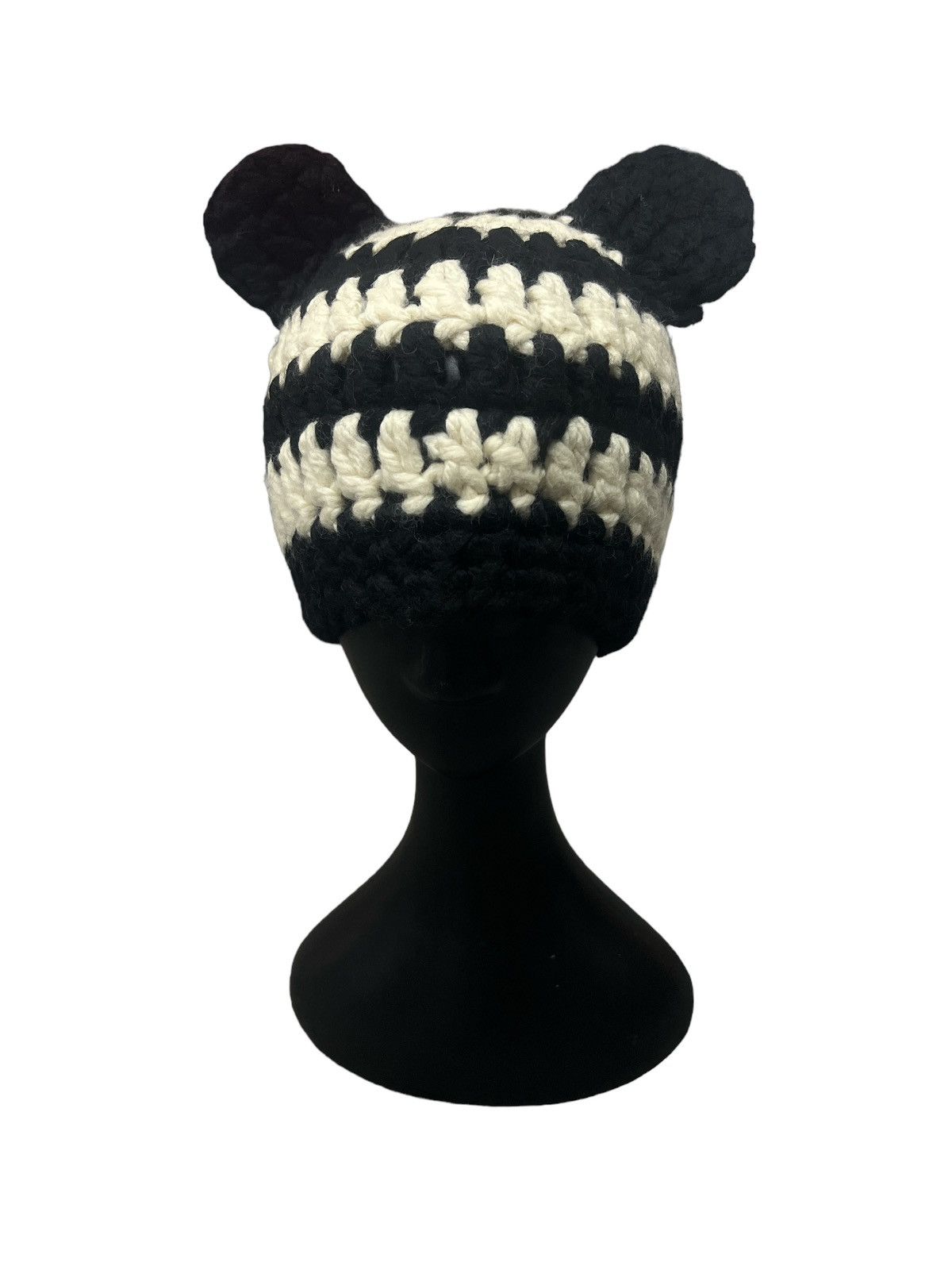 image of Kurt Cobain x Vintage Eagle Horn Grunge Stripe Beanie Hat in Black, Men's