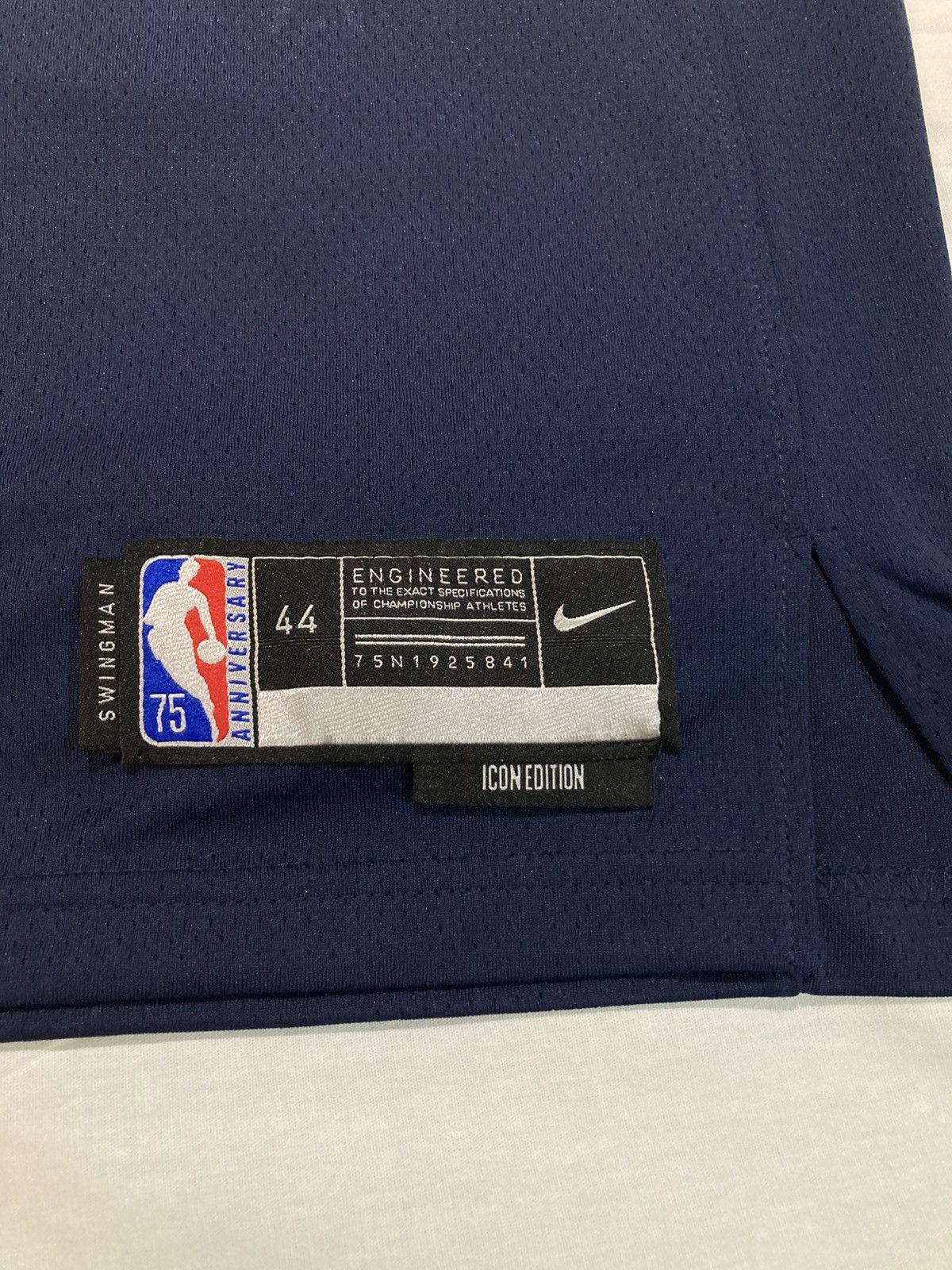 Nike Seth Curry Philadelphia 76ers 75th Anniversary Jersey, sz M Size US M / EU 48-50 / 2 - 3 Thumbnail
