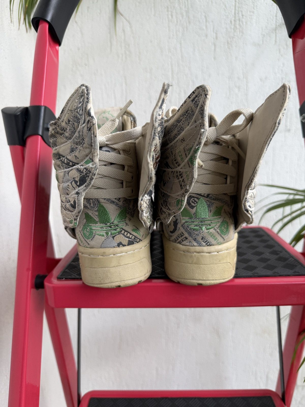 Adidas × Jeremy Scott Dollar wings sneaker Size US 9 / EU 42 - 16 Thumbnail