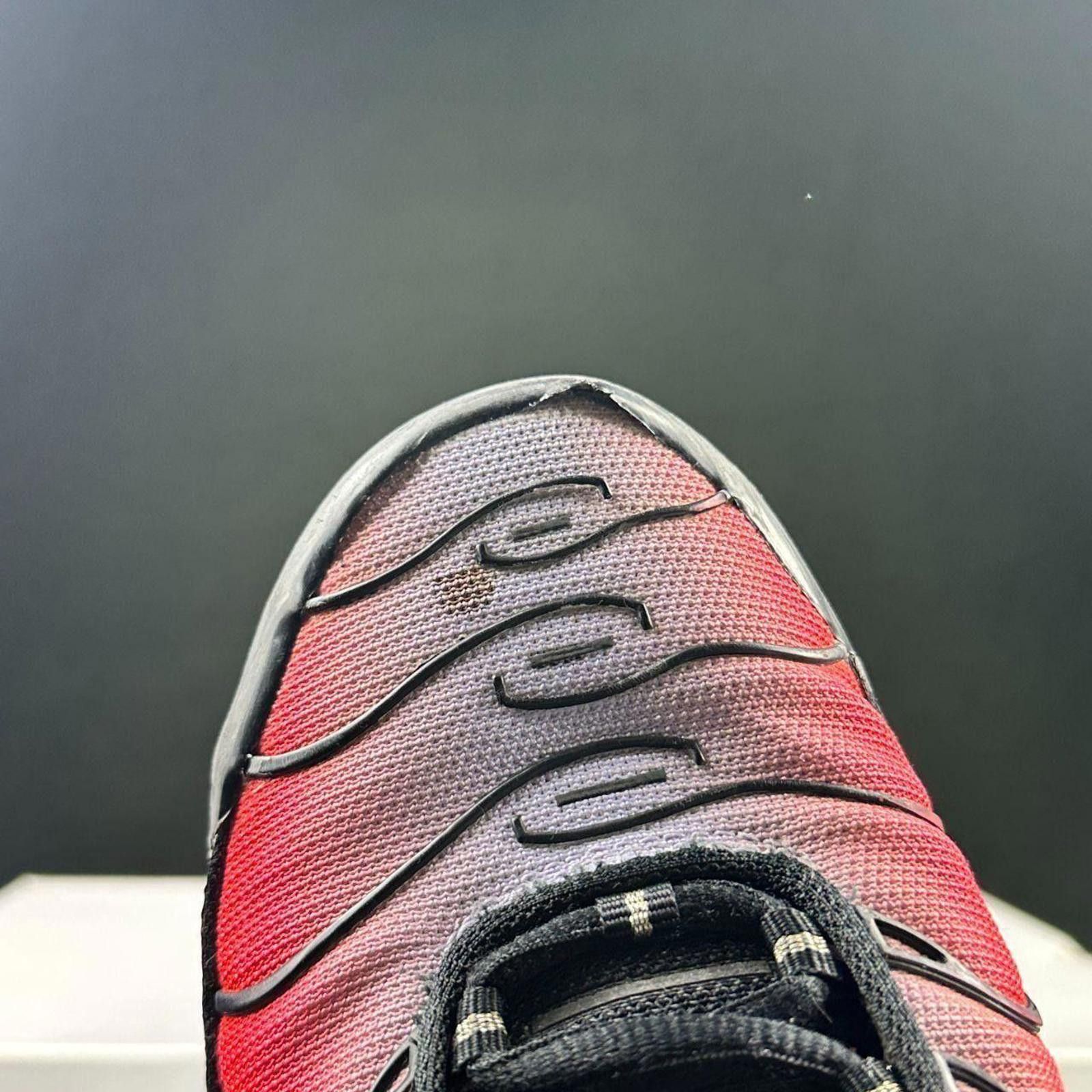 Nike Nike Air Max Plus TN “Black/Red Gradient” — US 7 Size US 6.5 / IT 36.5 - 5 Thumbnail