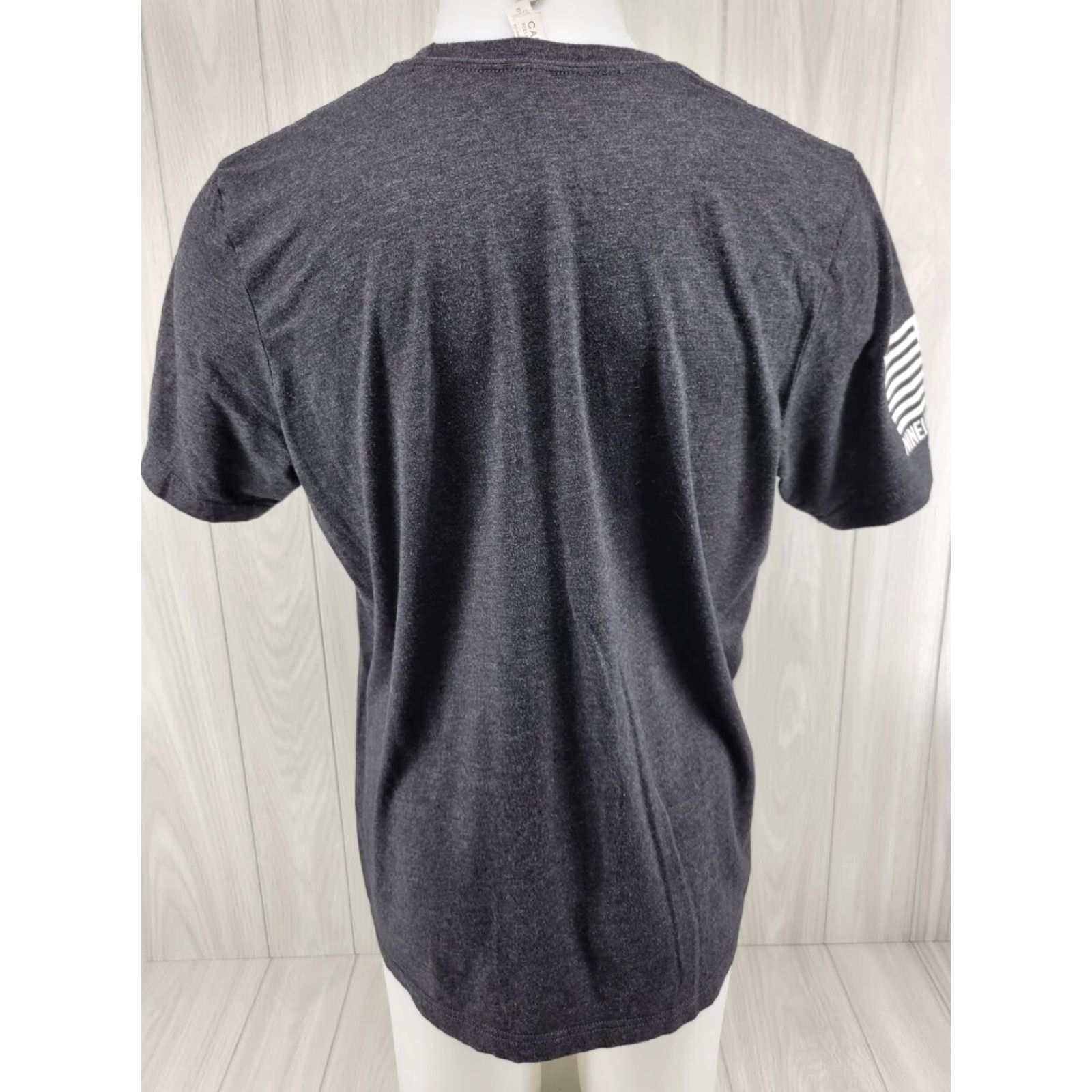 Vintage VINTAGE Darley Defense Mens Shirt XL Gray T-Shirt Size US XL / EU 56 / 4 - 5 Thumbnail