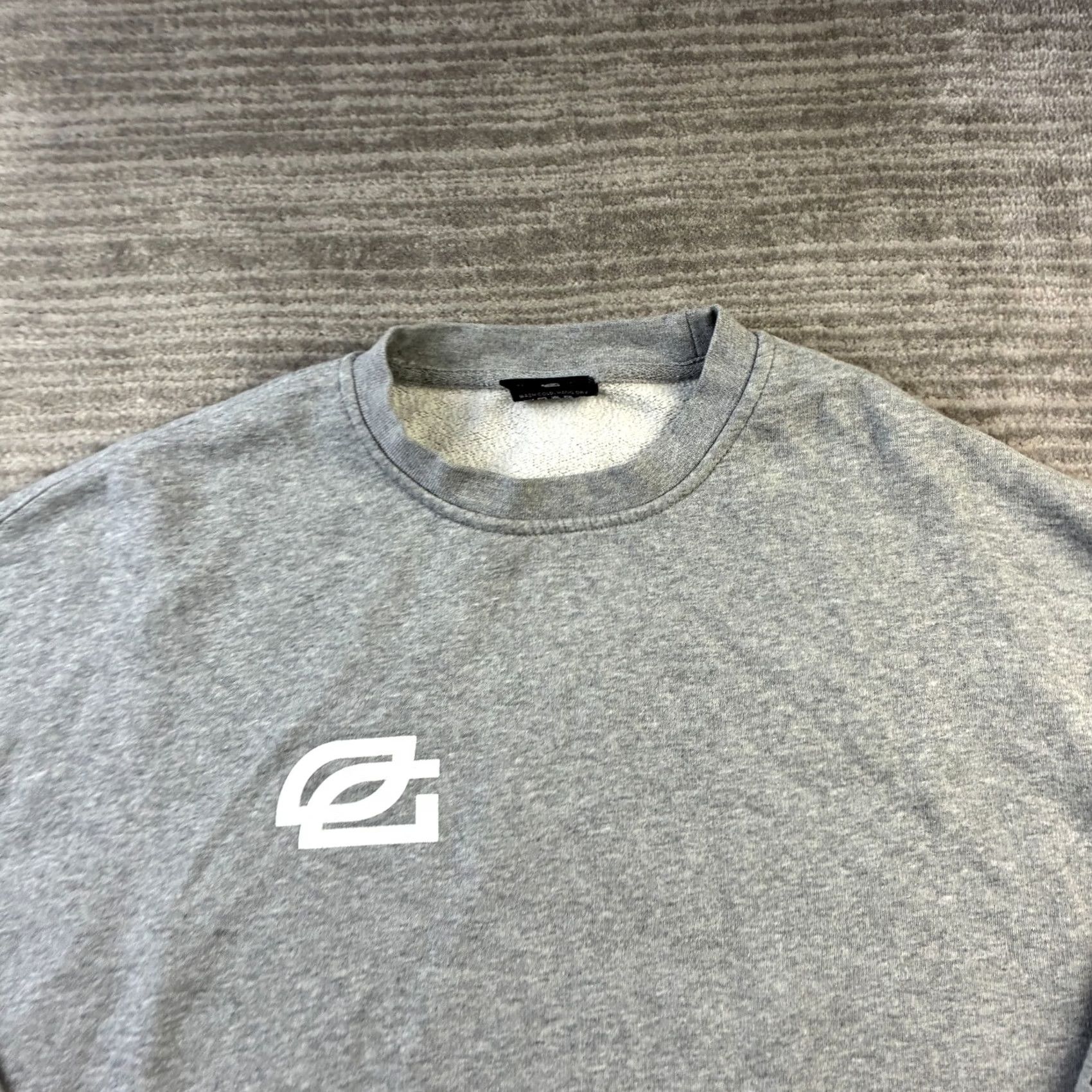 Vintage Optic Gaming Sweatshirt Mens XL Gray Pullover Crewneck Logo All Seasons Football Gym & Training Regular Fit Vintage: No Size US XL / EU 56 / 4 - 3 Thumbnail
