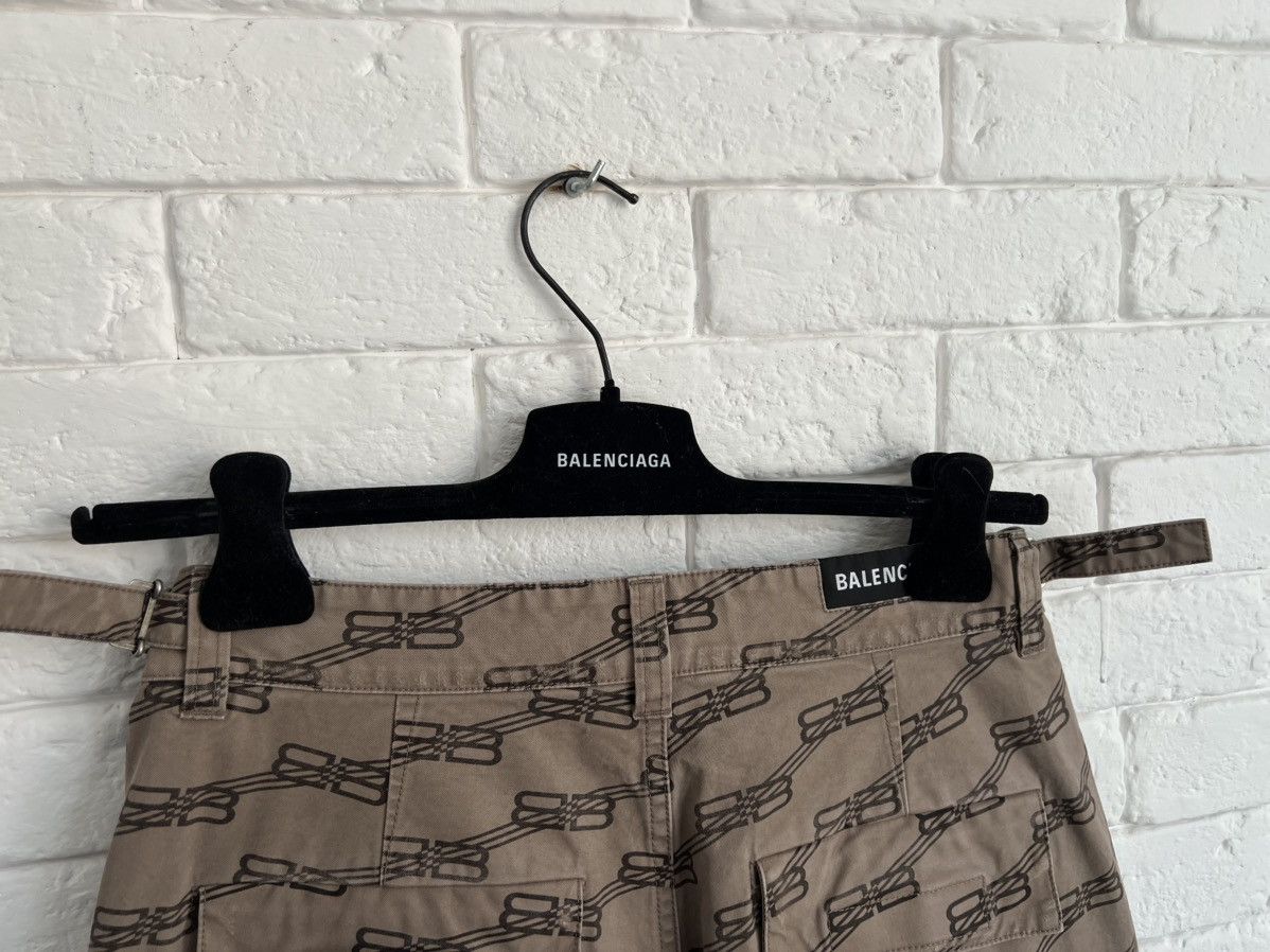 Balenciaga XS Detachable cargo pants Size US 30 / EU 46 - 3 Thumbnail
