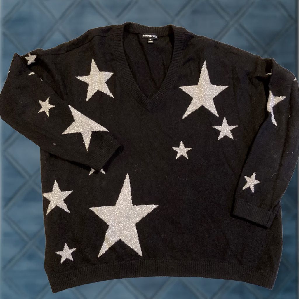 Vintage Minnie Rose Sweater Women's Med Black Star Print Cashmere Blend V-Neck Pullover Size M / US 6-8 / IT 42-44 - 1 Thumbnail