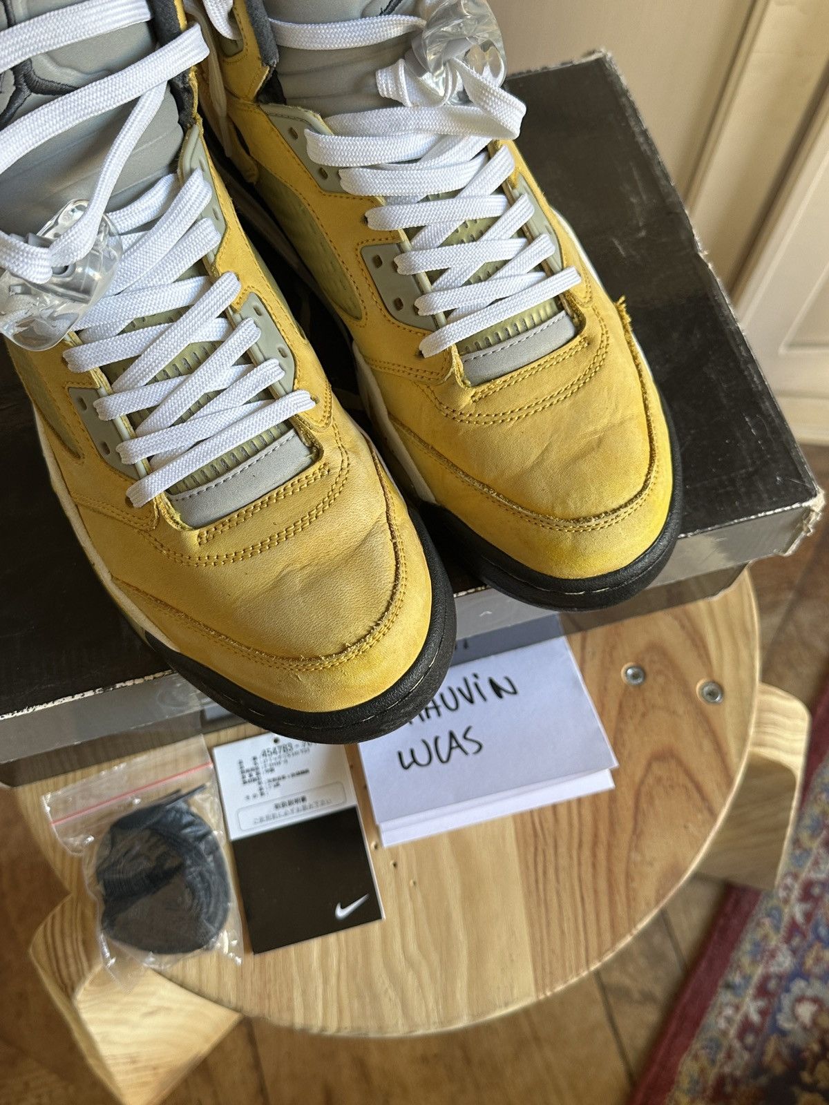 Jordan Brand × Nike Jordan 5 Tokyo exclusive Size US 8 / EU 41 - 3 Thumbnail