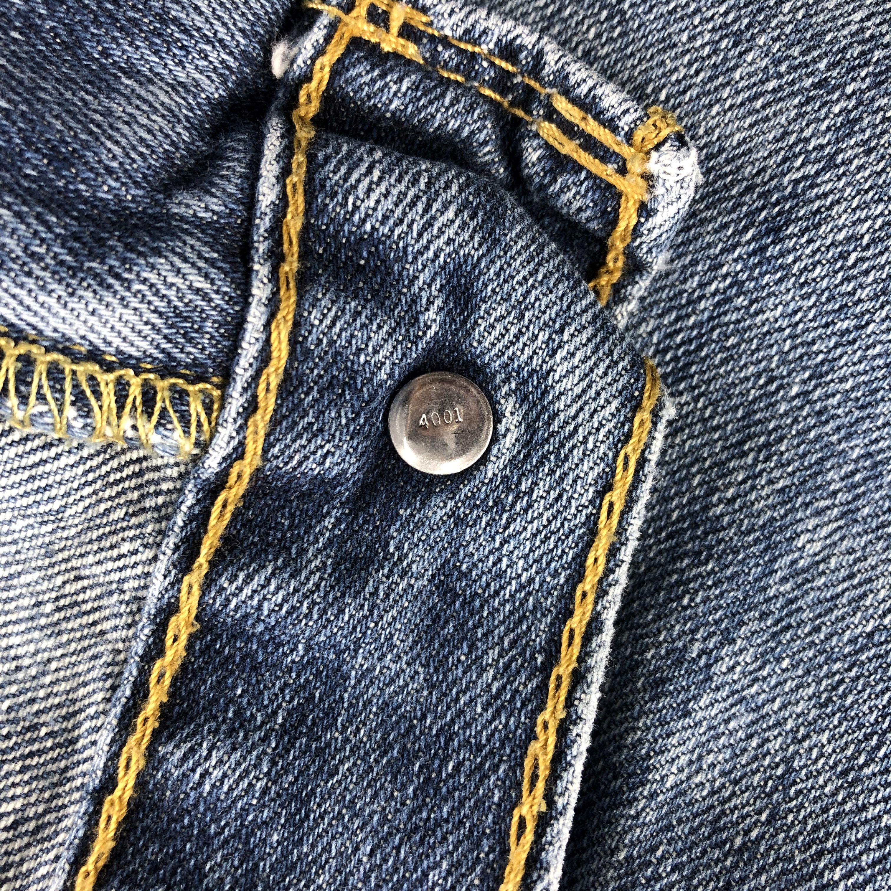 Levi's Mid Blue Vintage Levis 505 Jeans-J1244 Size US 41 - 9 Thumbnail