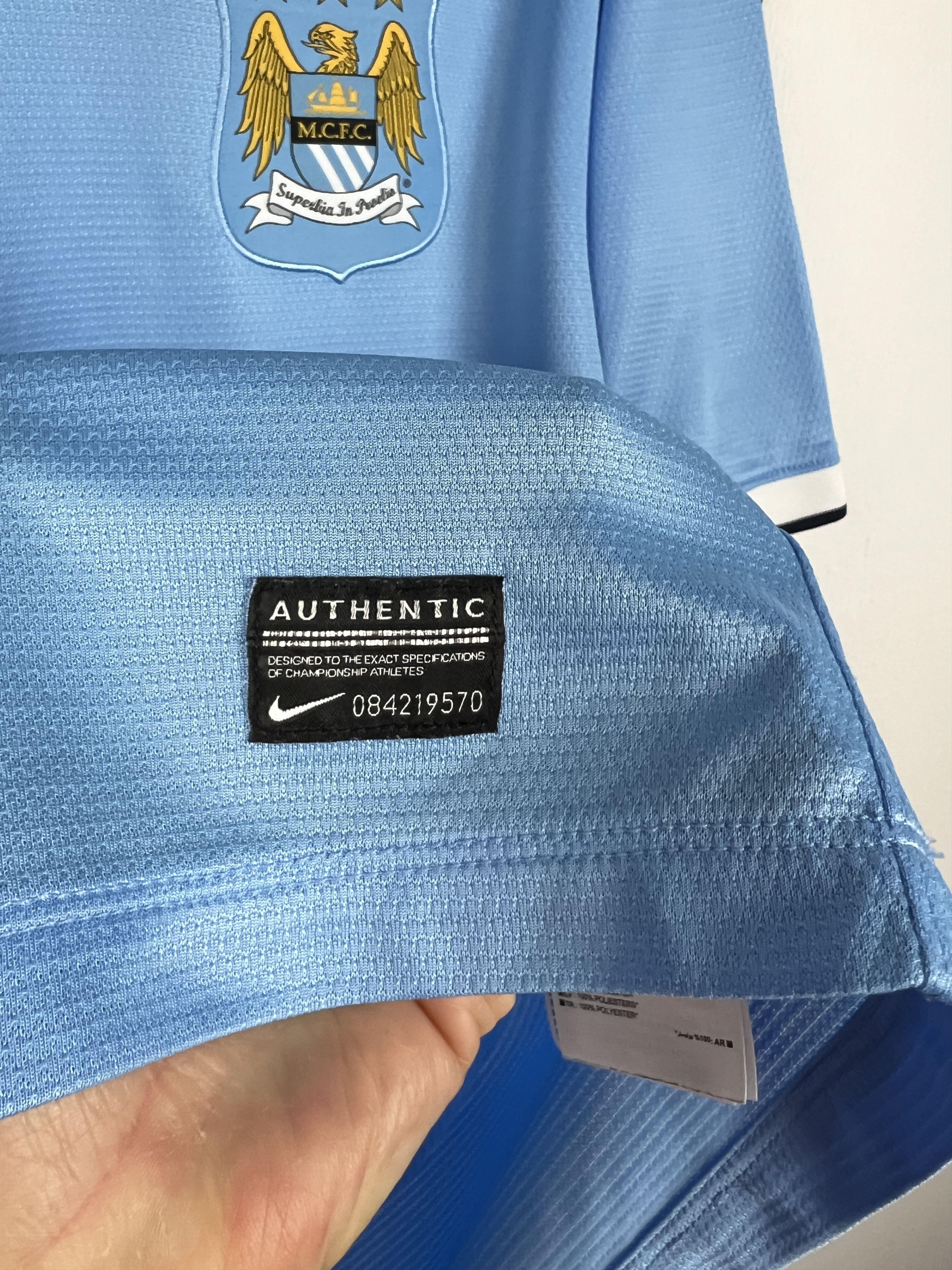 Nike Manchester City Home football shirt Soccer Jersey Trikot Size US L / EU 52-54 / 3 - 4 Thumbnail