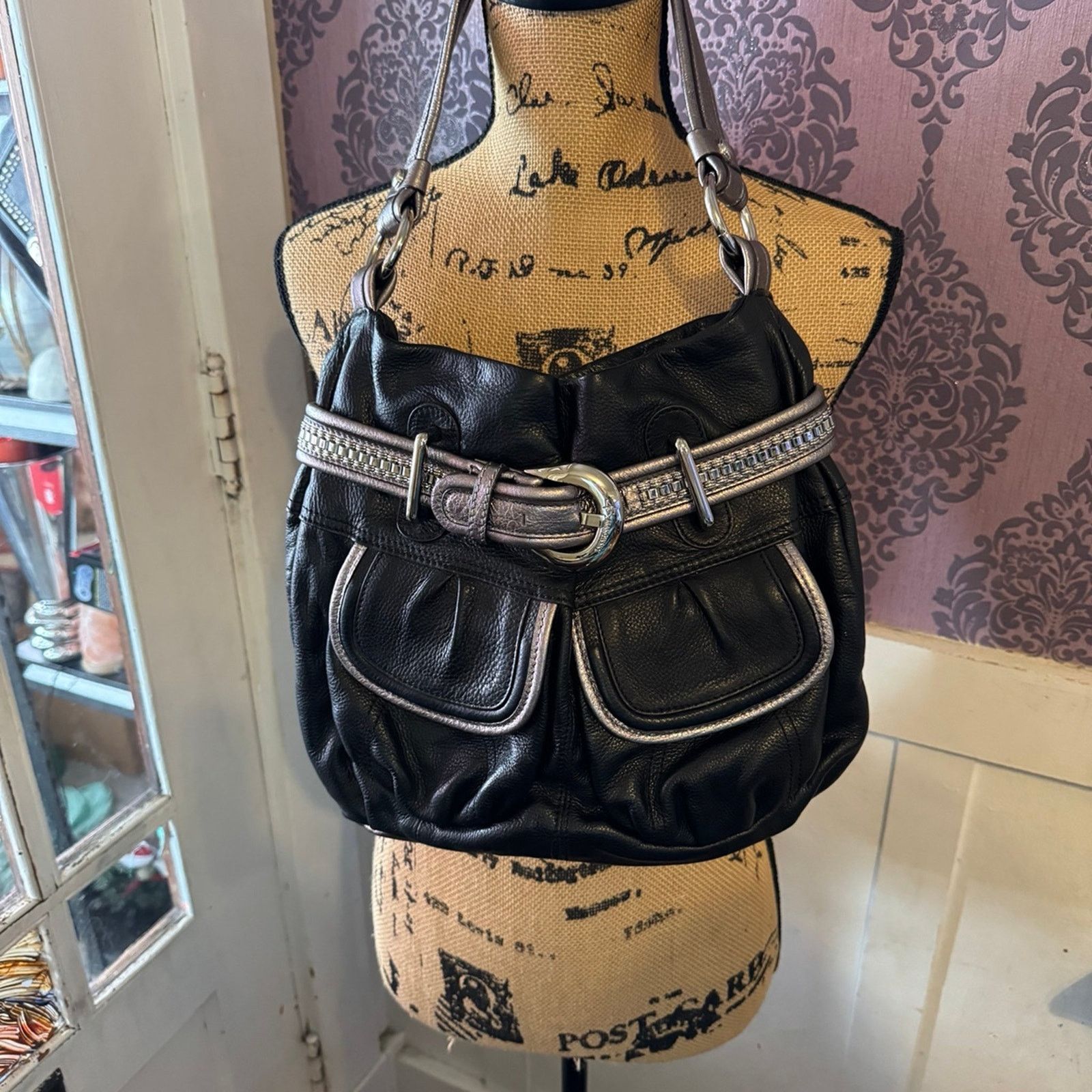 NBDN Nobrandedon New! B. Makowsky leather hand bag Size ONE SIZE - 1 Thumbnail